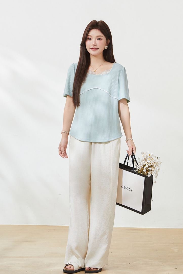 Plus Size Square Neck Knit T-shirt Top for Curvy Women FXZ7172