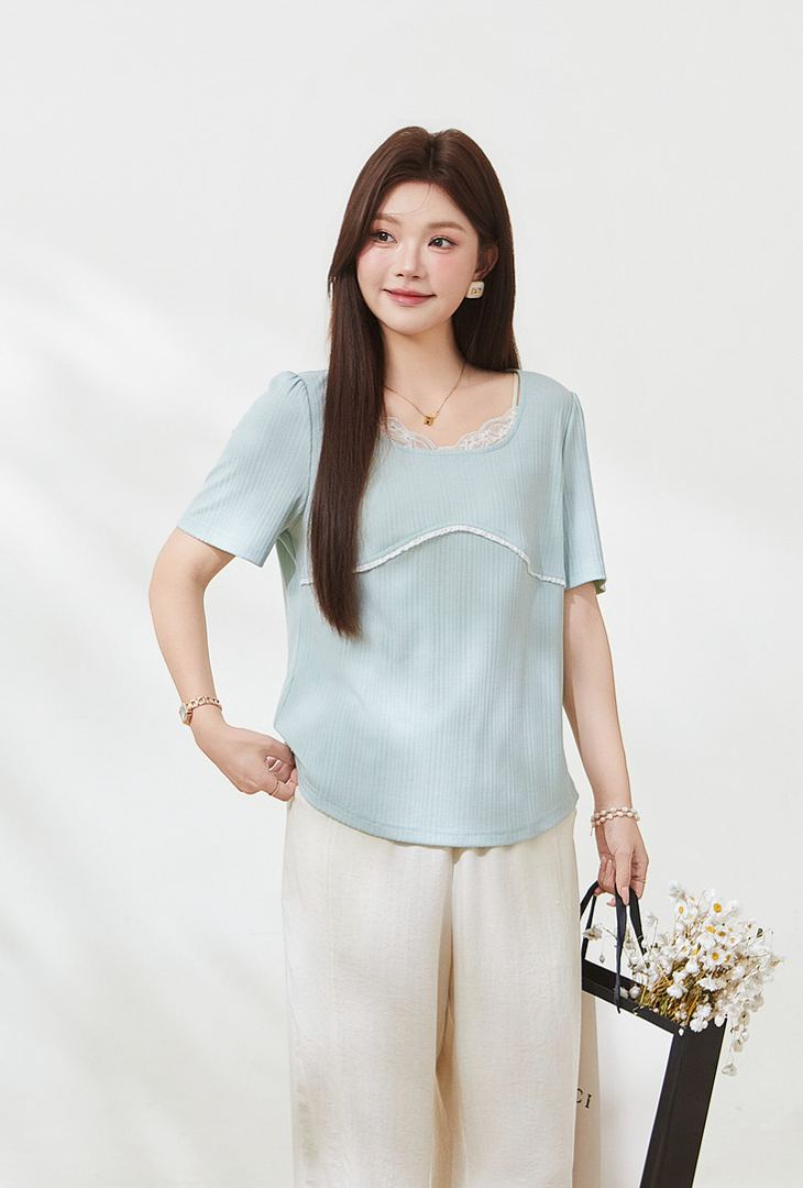 Plus Size Square Neck Knit T-shirt Top for Curvy Women FXZ7172