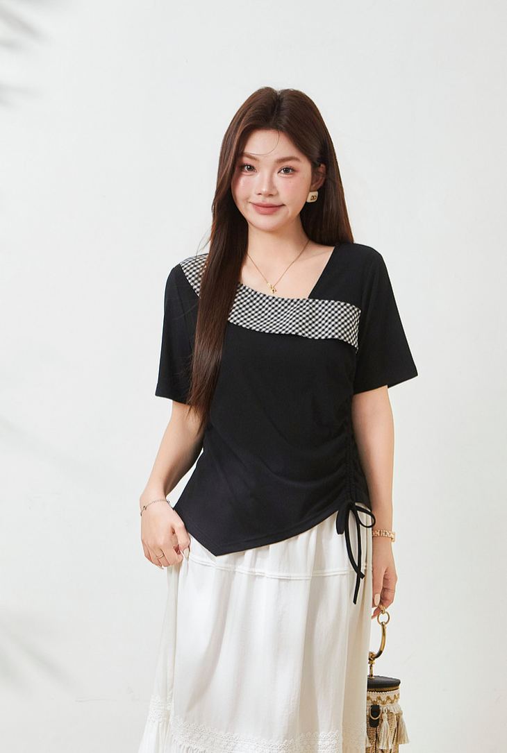 Plus Size Slimming Plaid T-Shirt for Curvy Women FXZ7172010