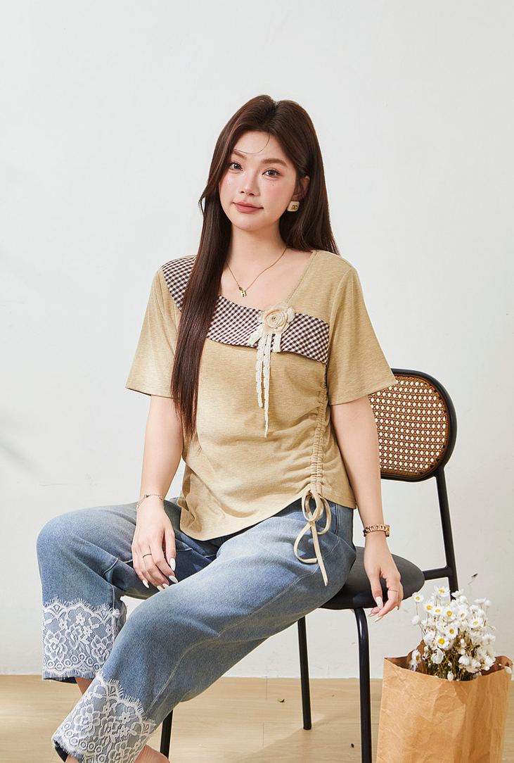 Plus Size Slimming Plaid T-Shirt for Curvy Women FXZ7172010