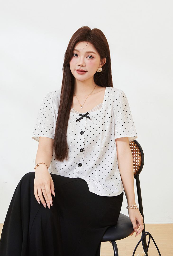Plus Size Square Neck Blouse Shirt for Curvy Women FXA7201