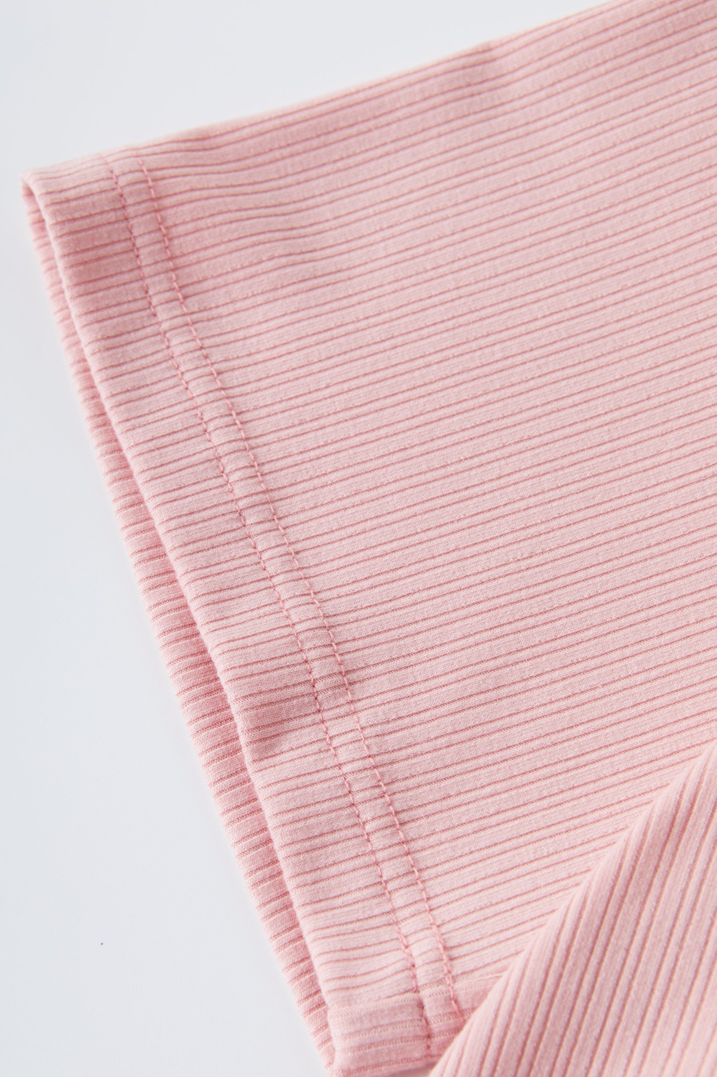 Color-Block Turn-Down Collar Knitted T-Shirt DXZ1638