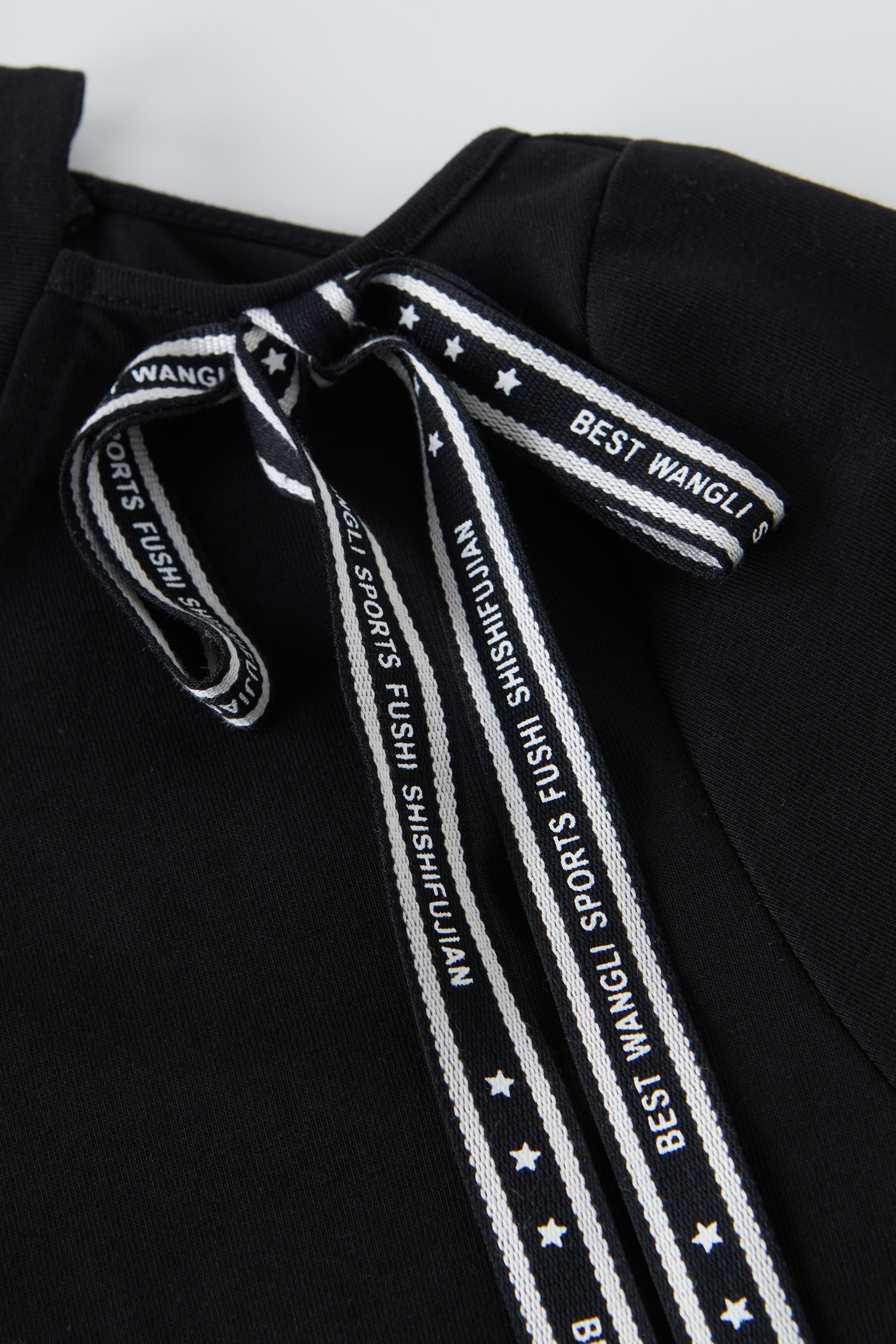 Off-shoulder Tie Salona Cotton Knit T-shirt EXZ2676