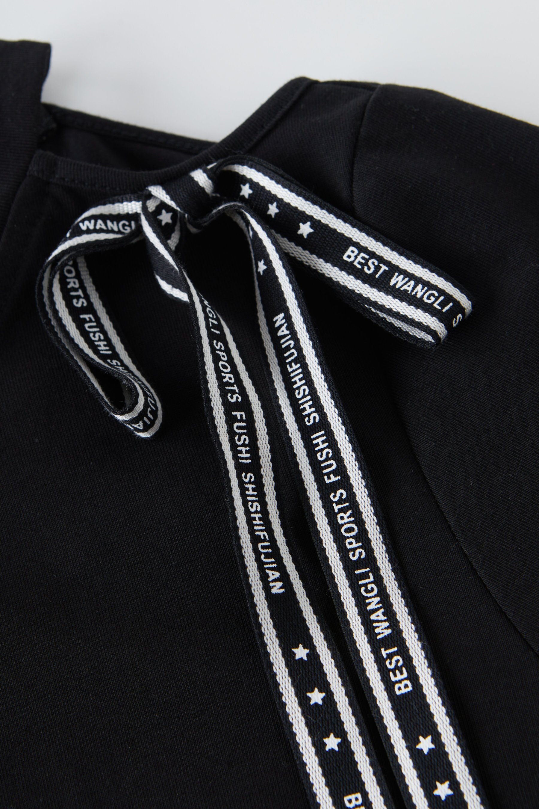 Off-shoulder Tie Salona Cotton Knit T-shirt EXZ2676