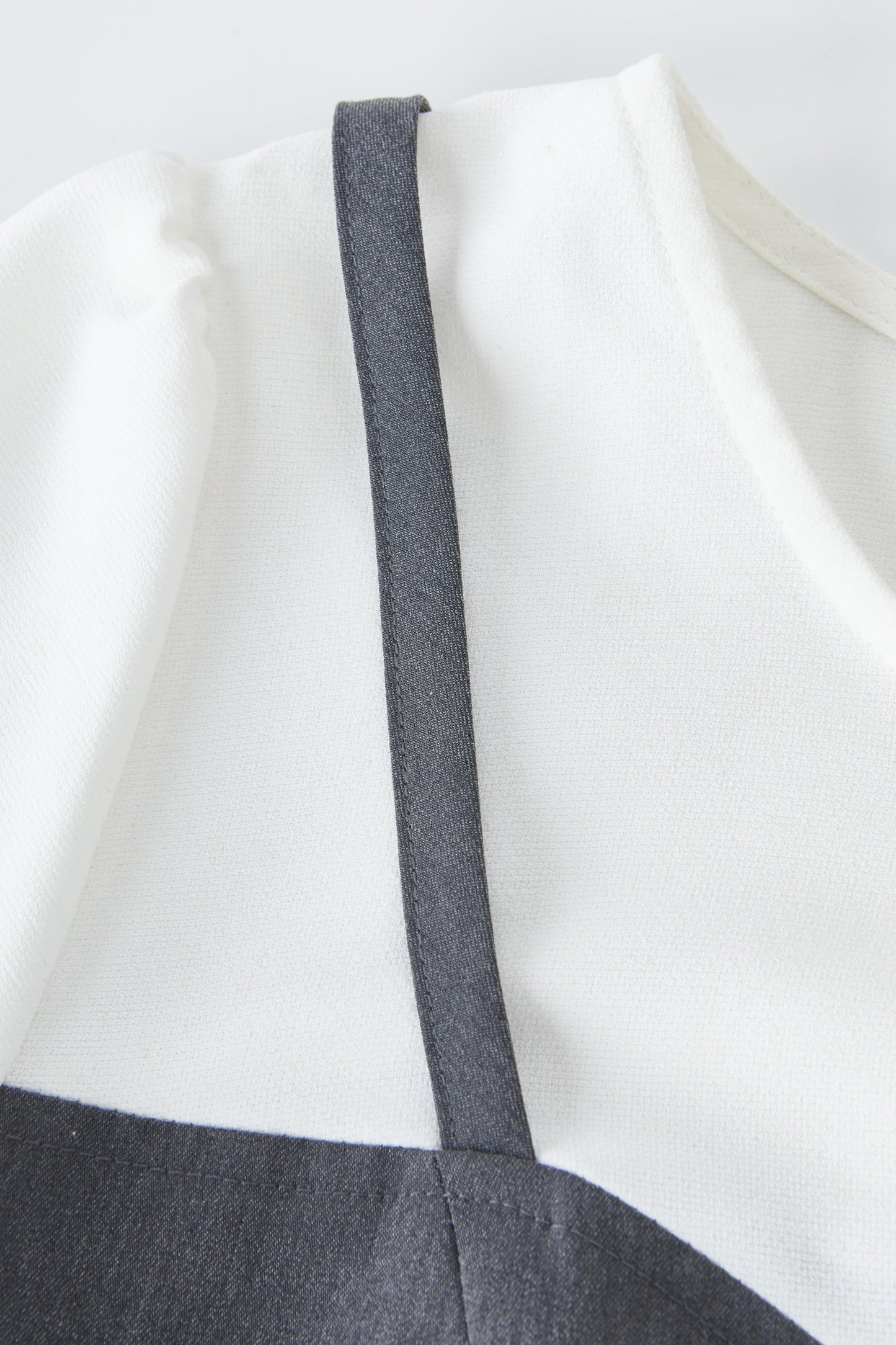 Fake Two-Piece Embroidered Camisole Dress EXQ5039