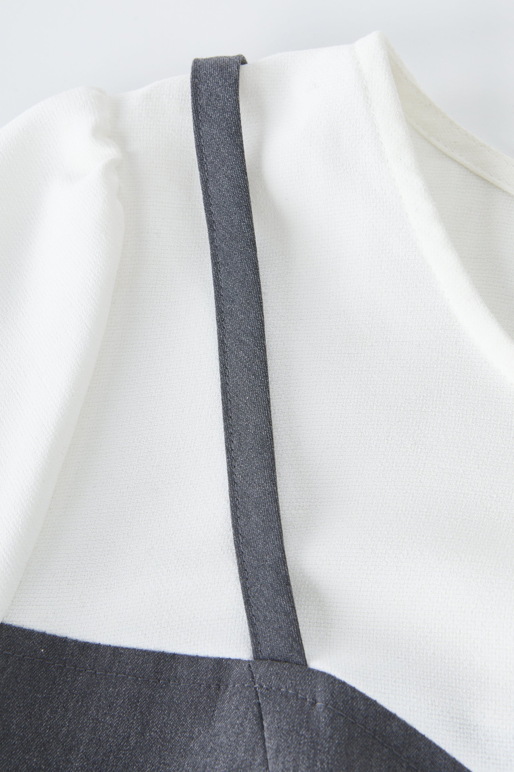 Fake Two-Piece Embroidered Camisole Dress EXQ5039