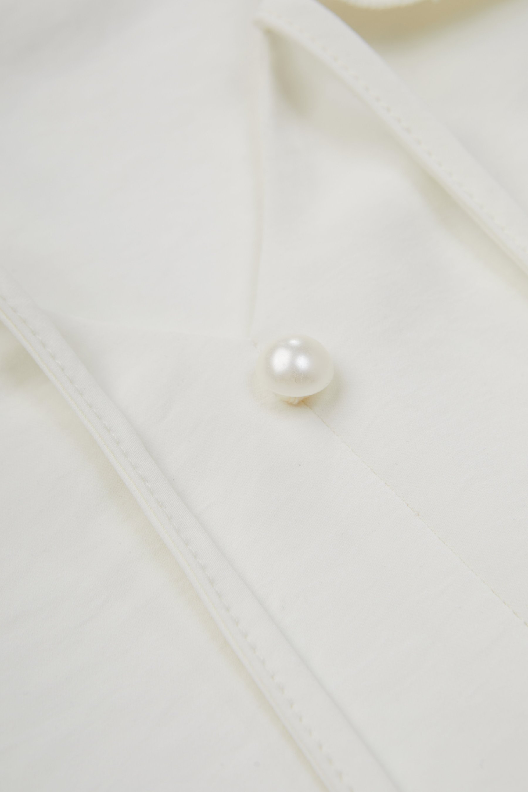 Lotus Leaf Collar Lace-up Blouse EDA5622