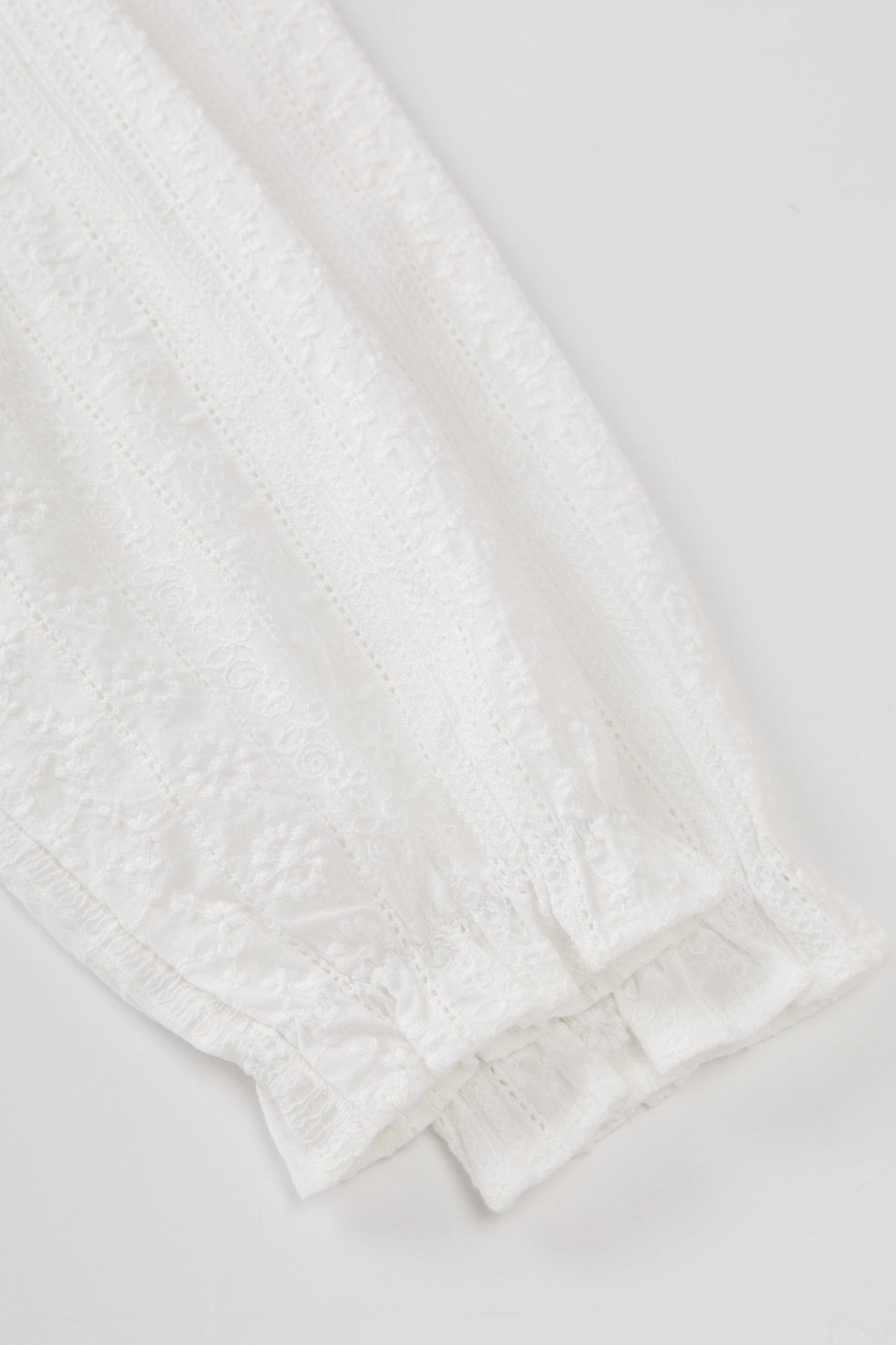 Lace Patchwork Heavy Embroidery Blouse EDA5865