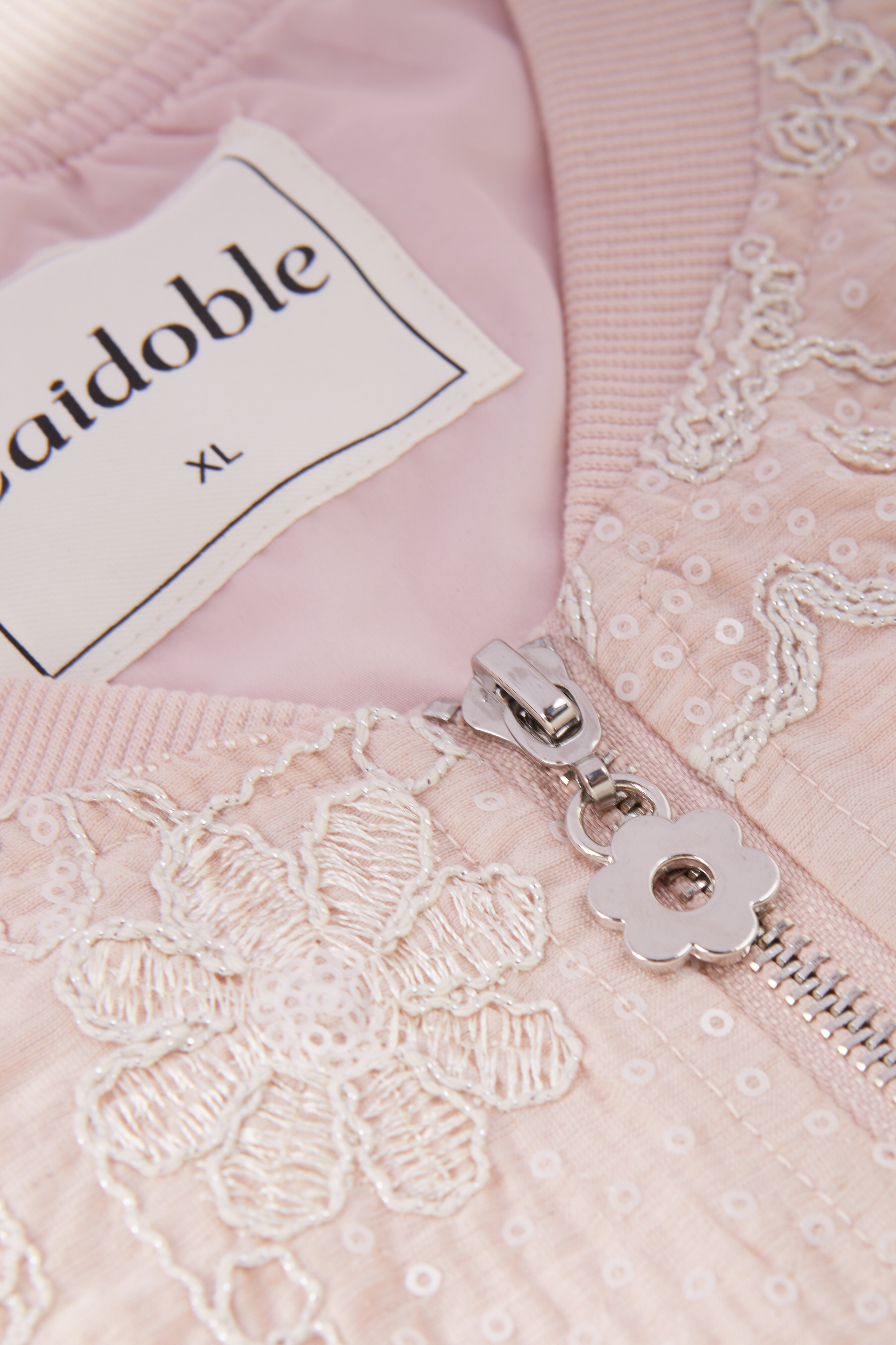 Embroidered Short Baseball Jacket EDW5636