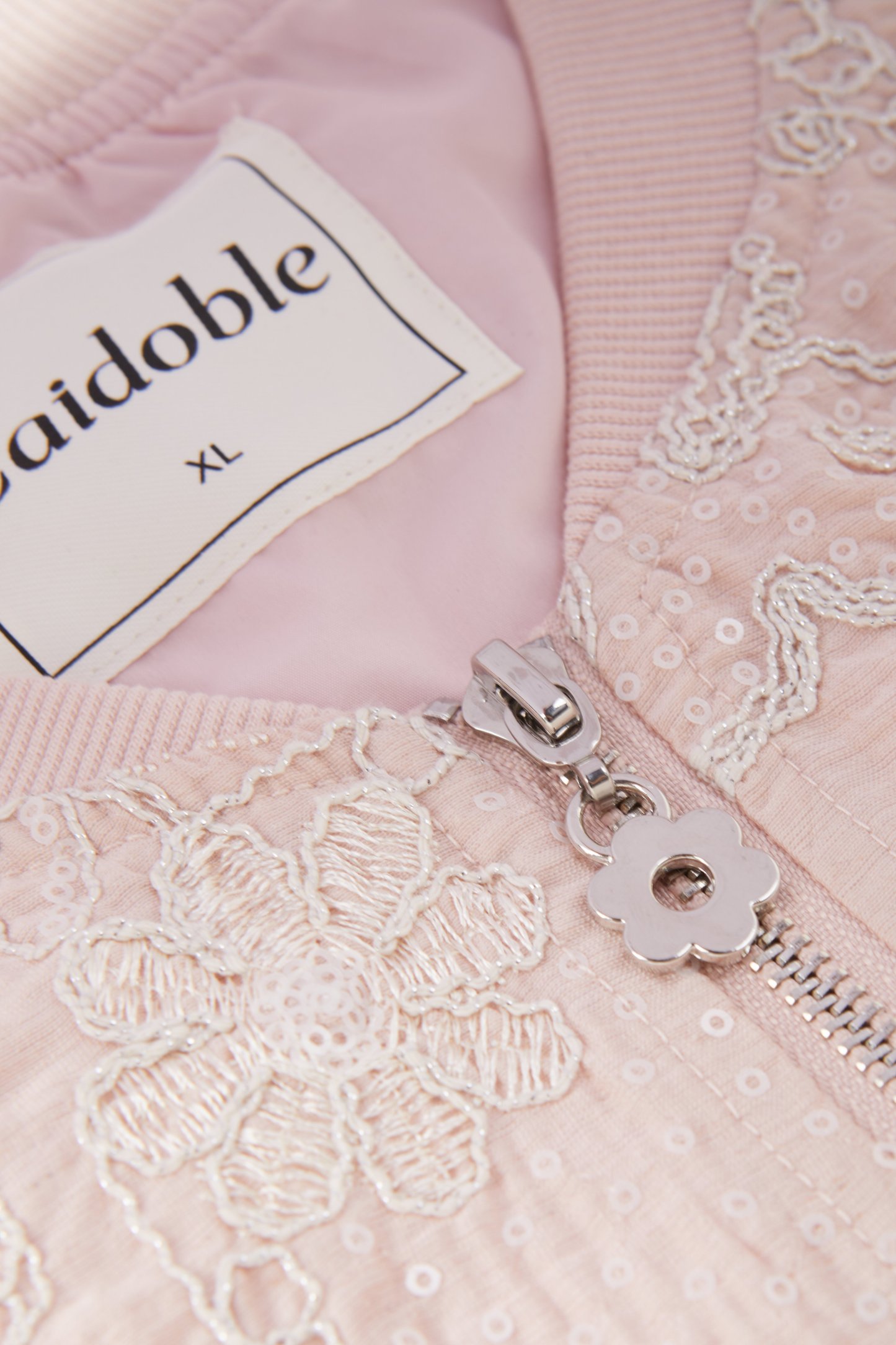 Embroidered Short Baseball Jacket EDW5636