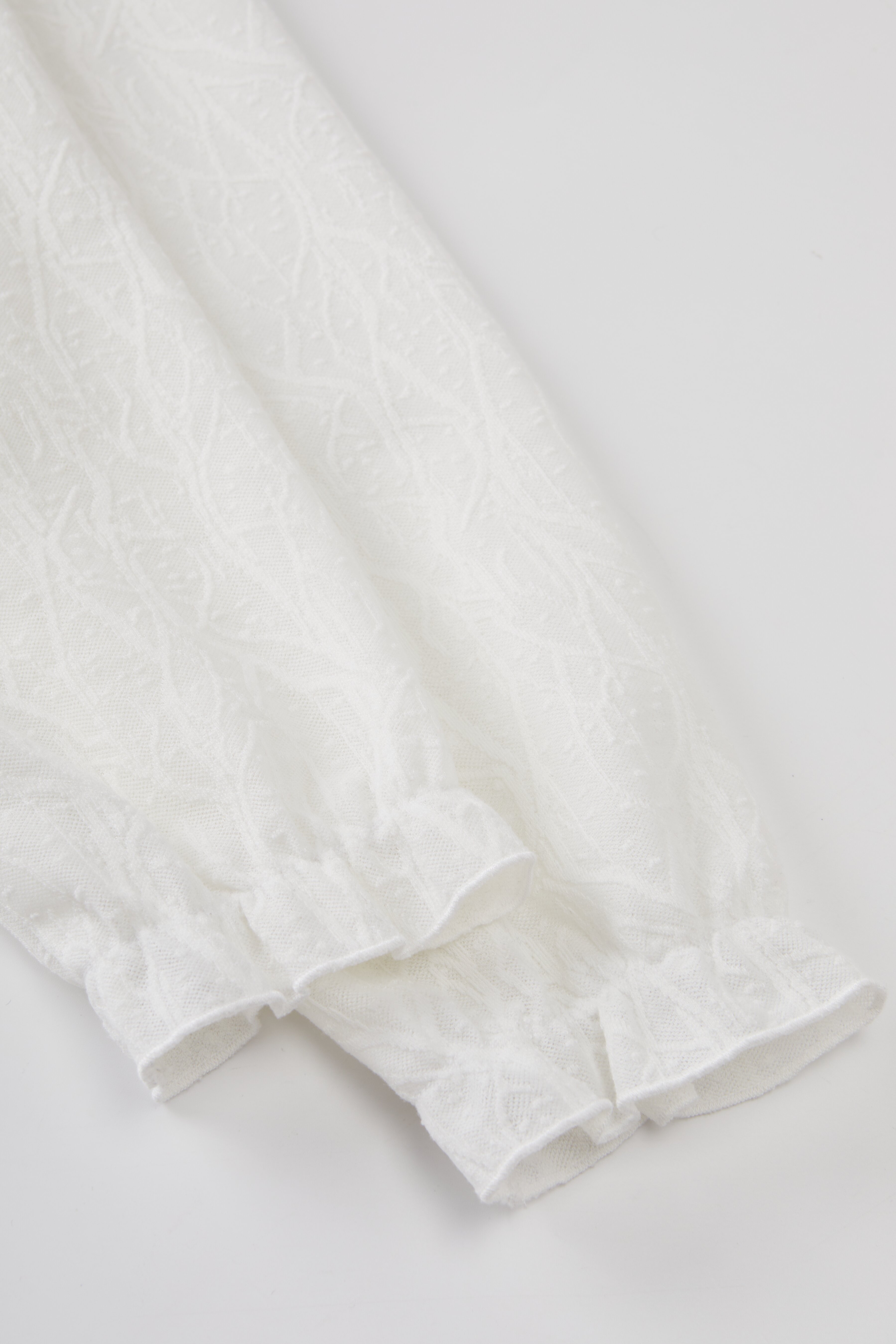 Extremely simple style slim fit top EDZ5799