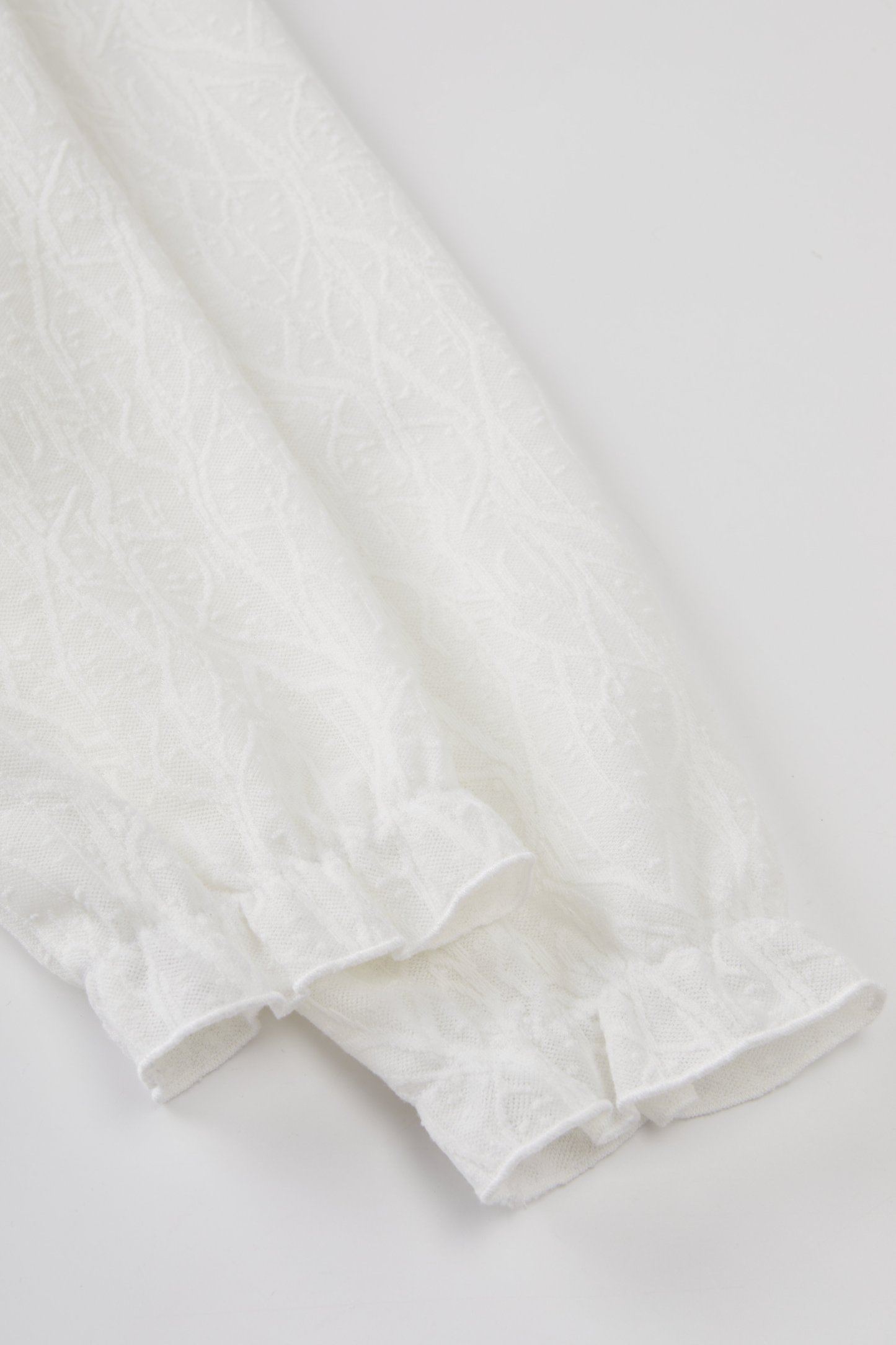 Extremely simple style slim fit top EDZ5799