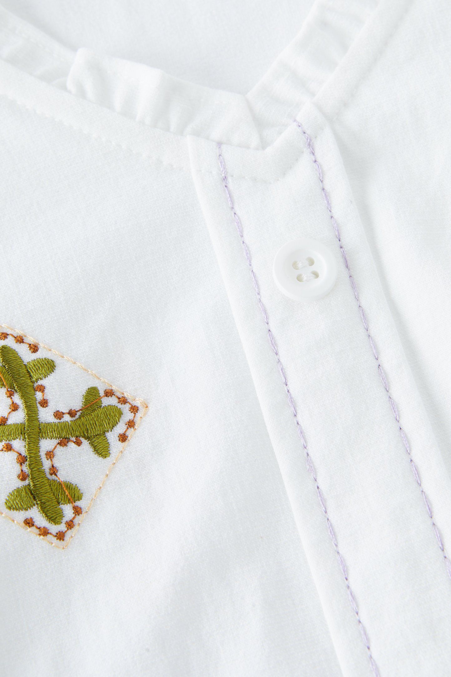 Colorful Embroidered Heavy Craft Top with Ruffled Edges EXA5398