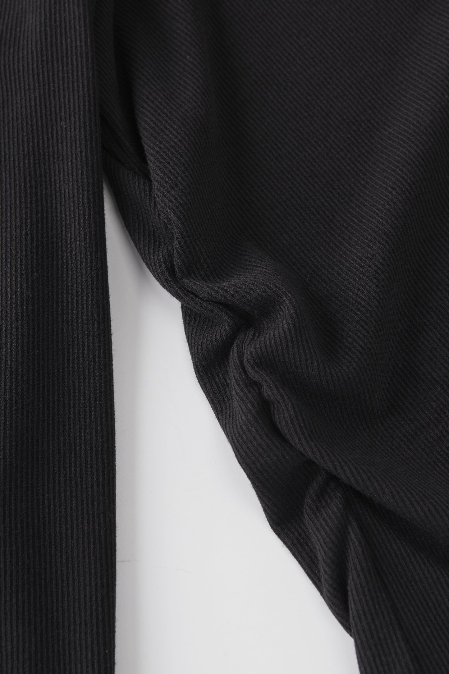 U-neck waist-cinching color-blocked faux two-piece T-shirt FCZ6985