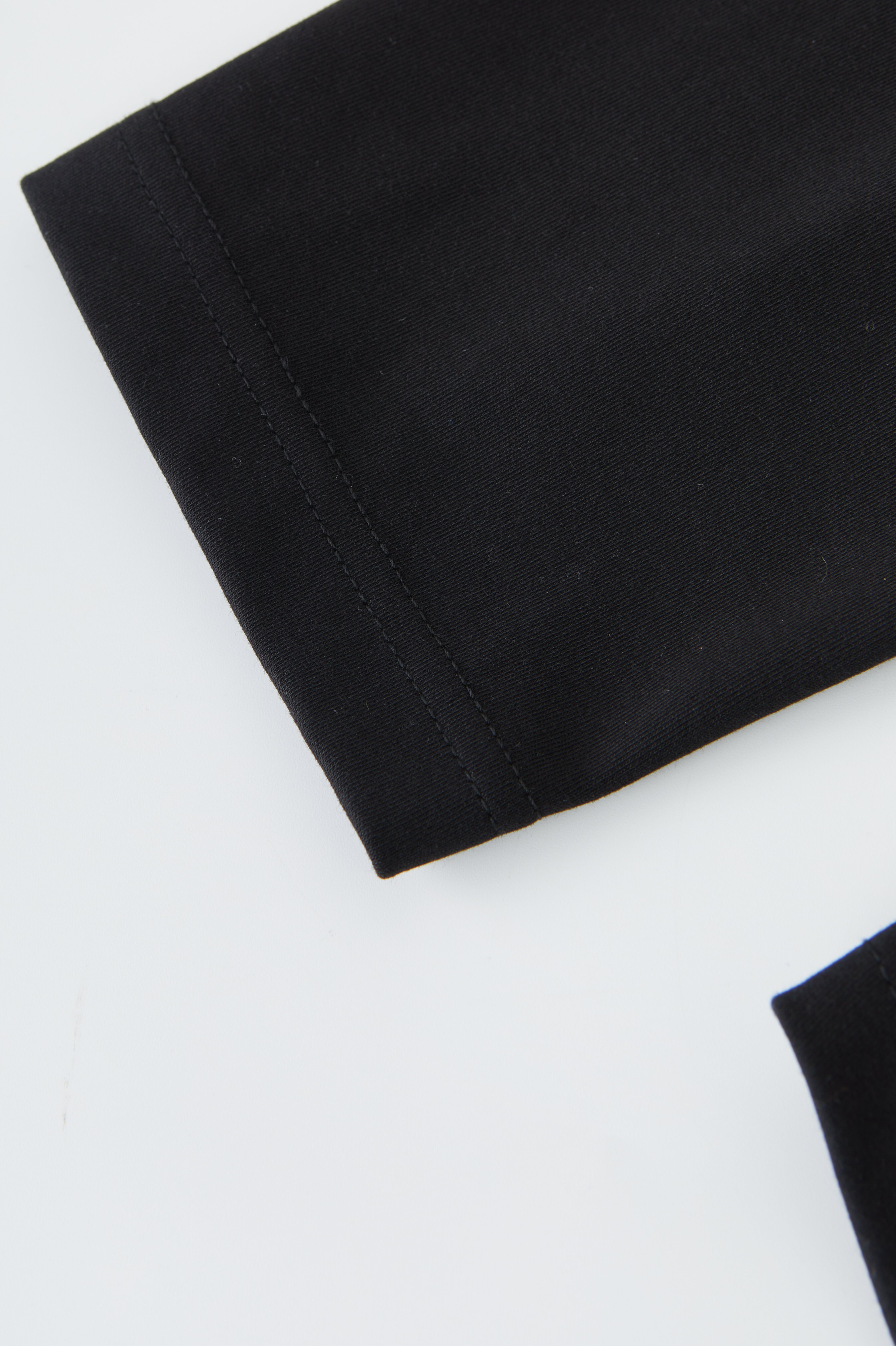 Fake Two-Piece V-Neck Letter Print Long Sleeve T-Shirt ECZ2537