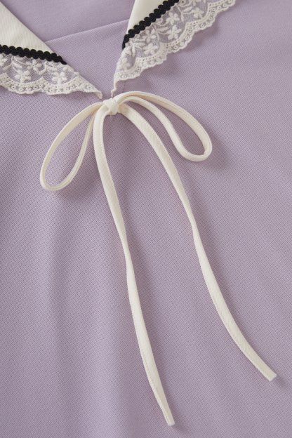 Lace Age Reducing Navy Collar Cross Color T-shirt FXA8023