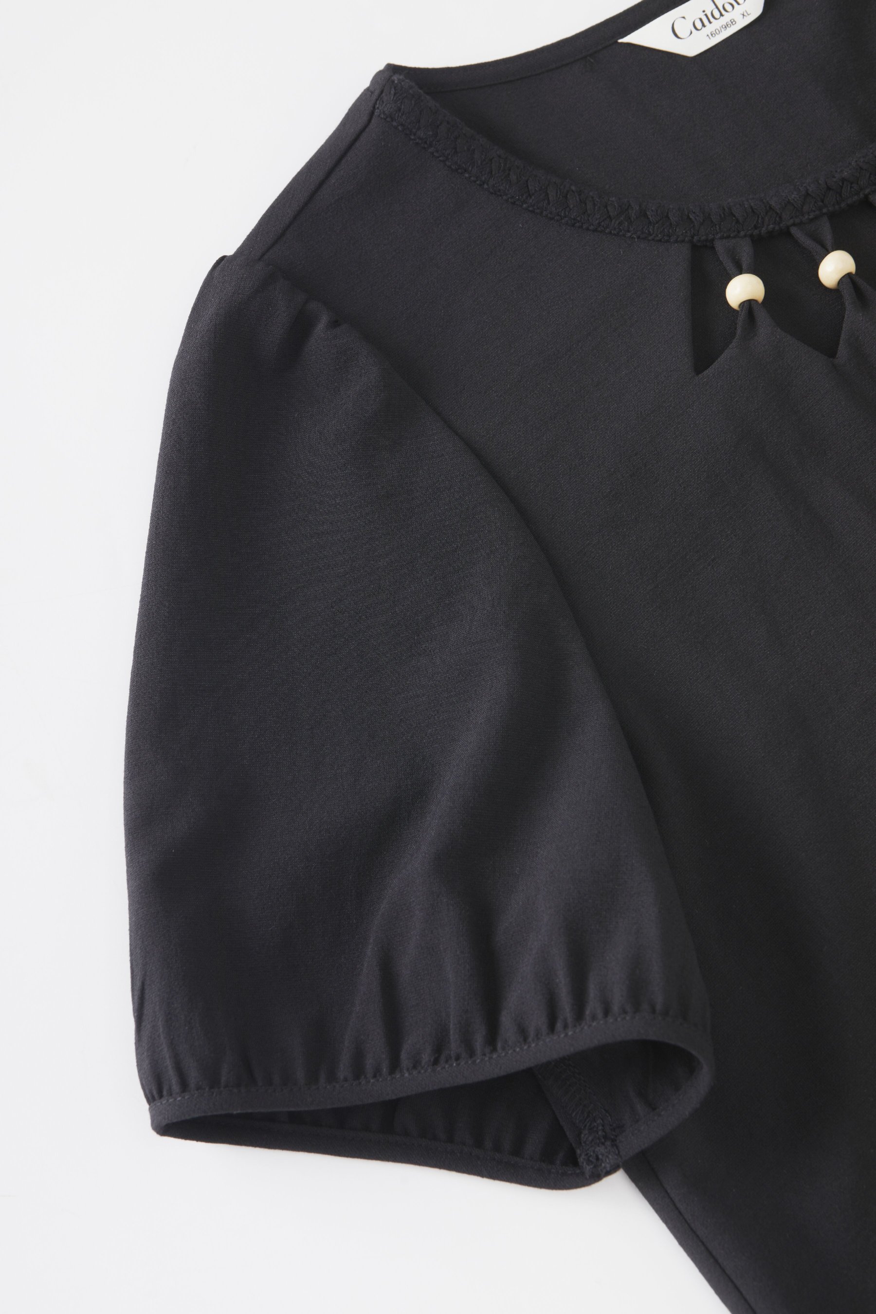 Hollow out round neck woven bubble sleeve shirt FXA8088