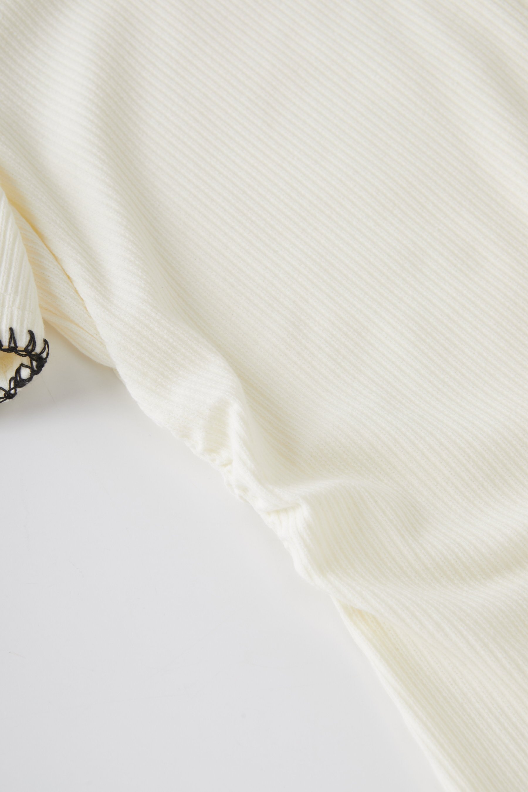 Texture inspired lapel contrasting polo shirt FXZ8052