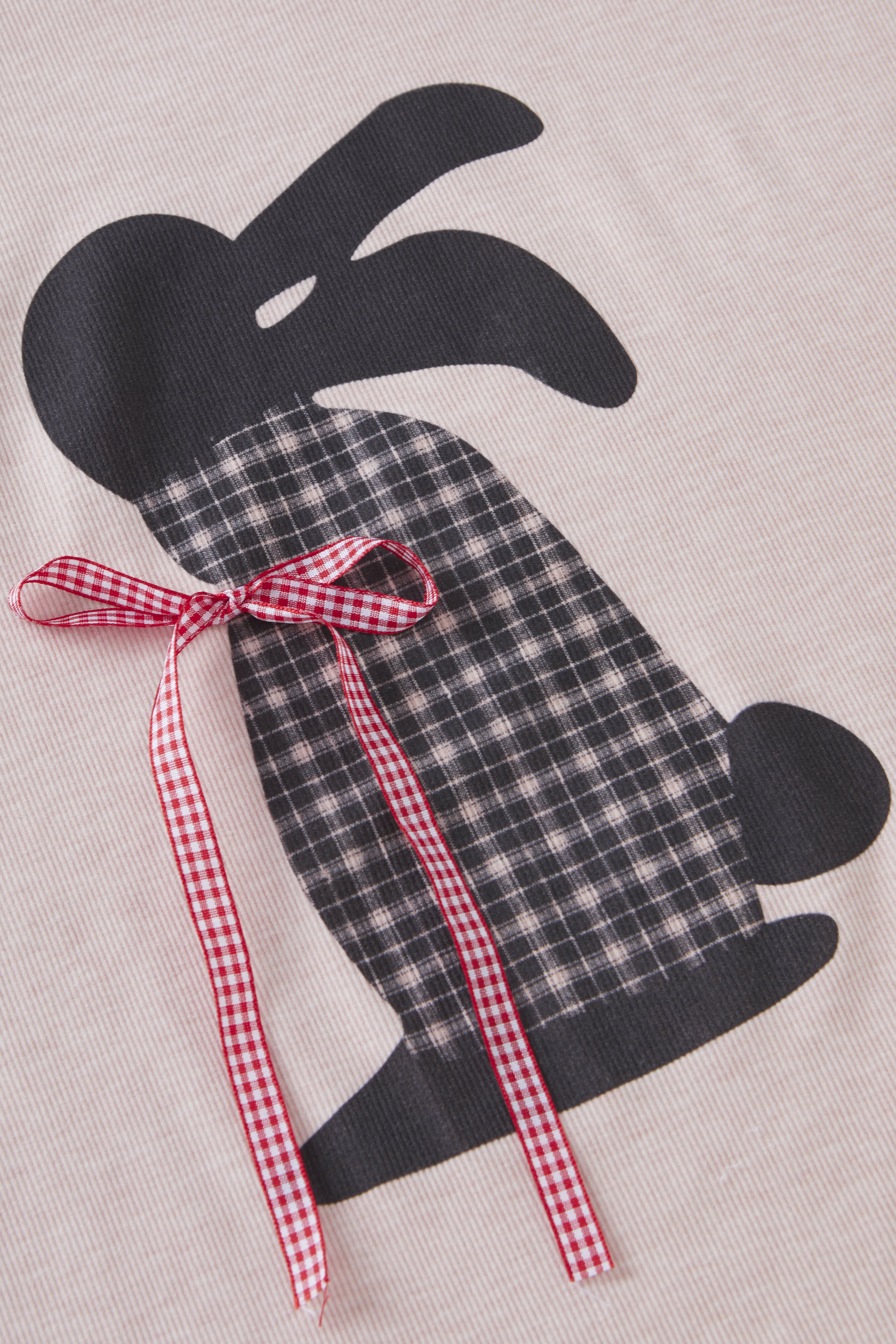 Soft textured contrasting collar rabbit print T-shirt FXZ7088