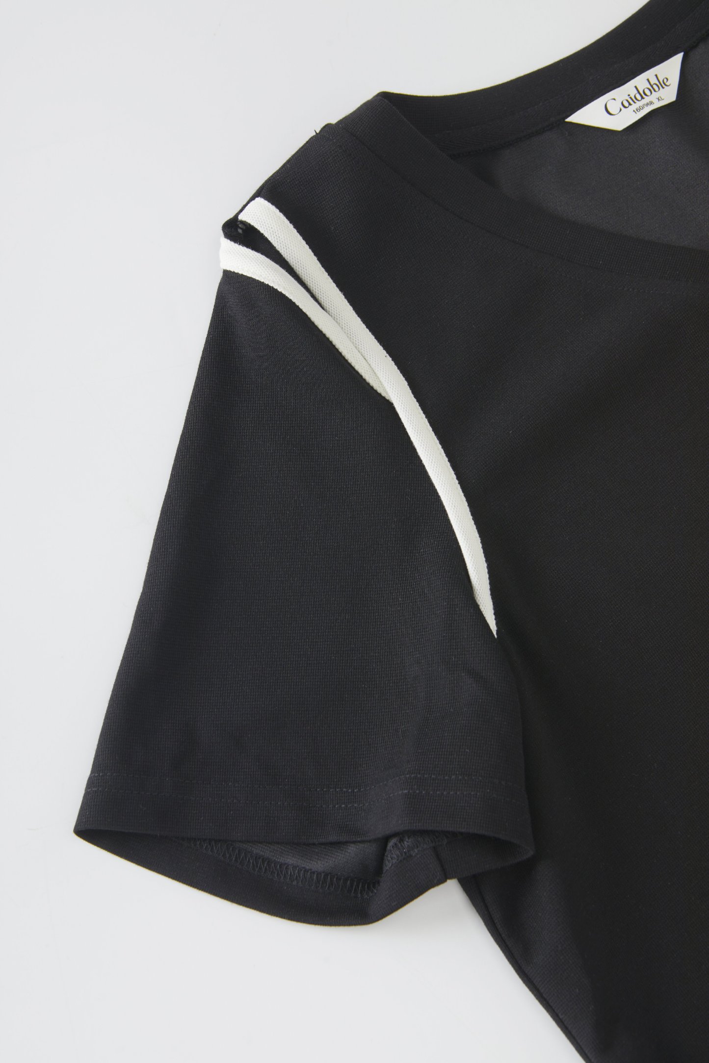 Design Sense Off Shoulder V-neck Knitted T-shirt FXZ7086