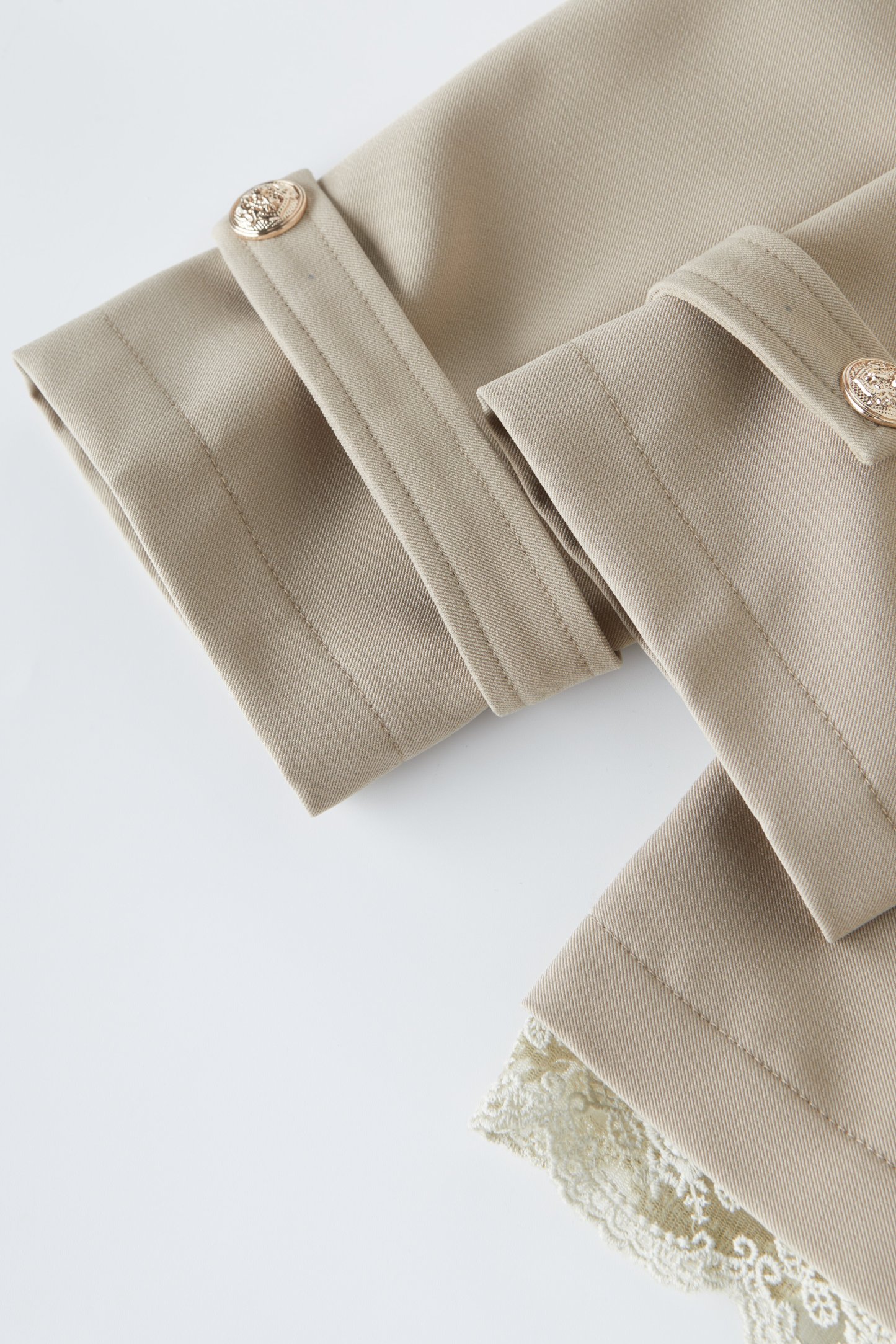 Lace patchwork waistcoat DDW2138