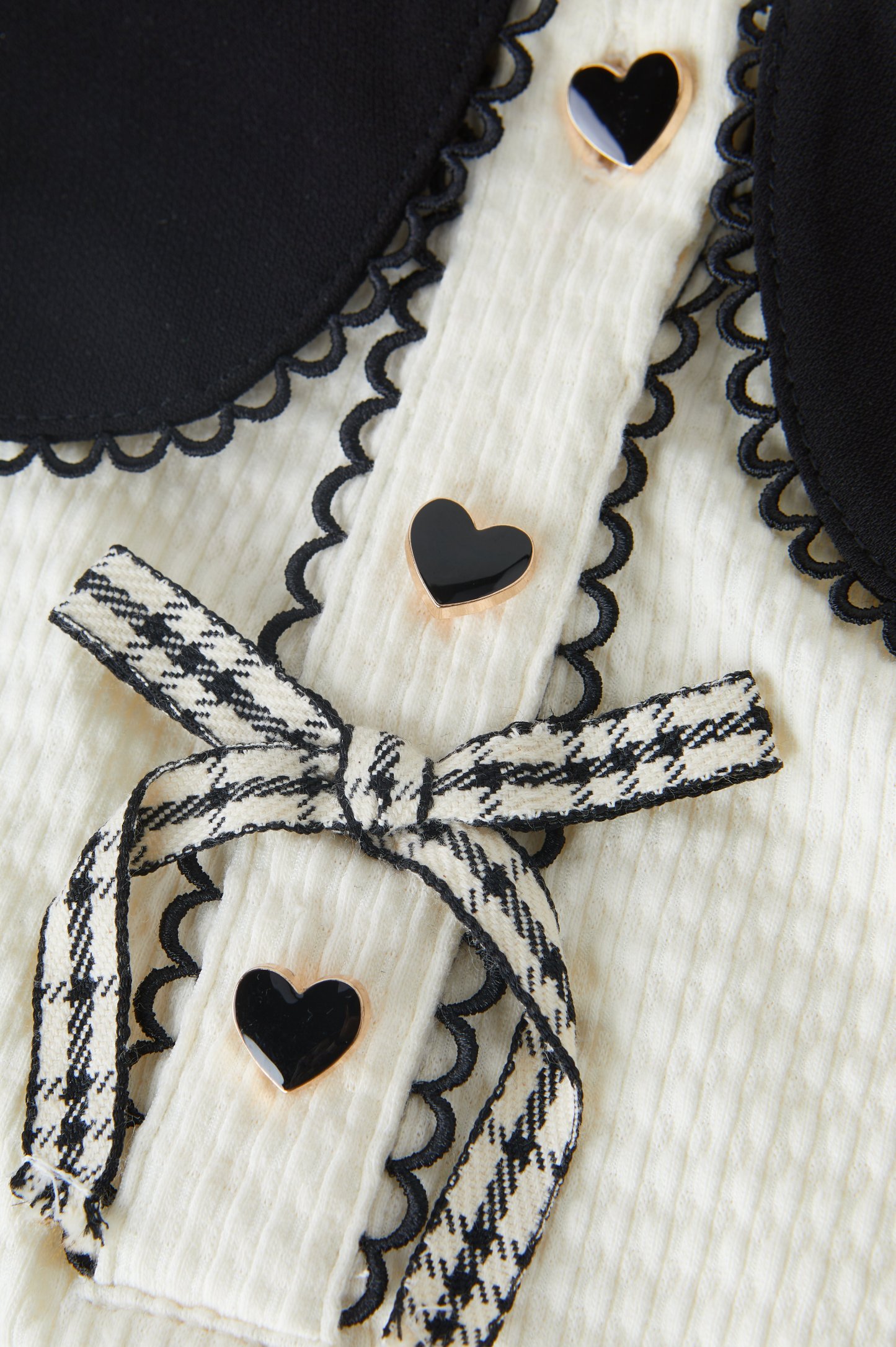 Doll Petal Collar Blouse EXA3003