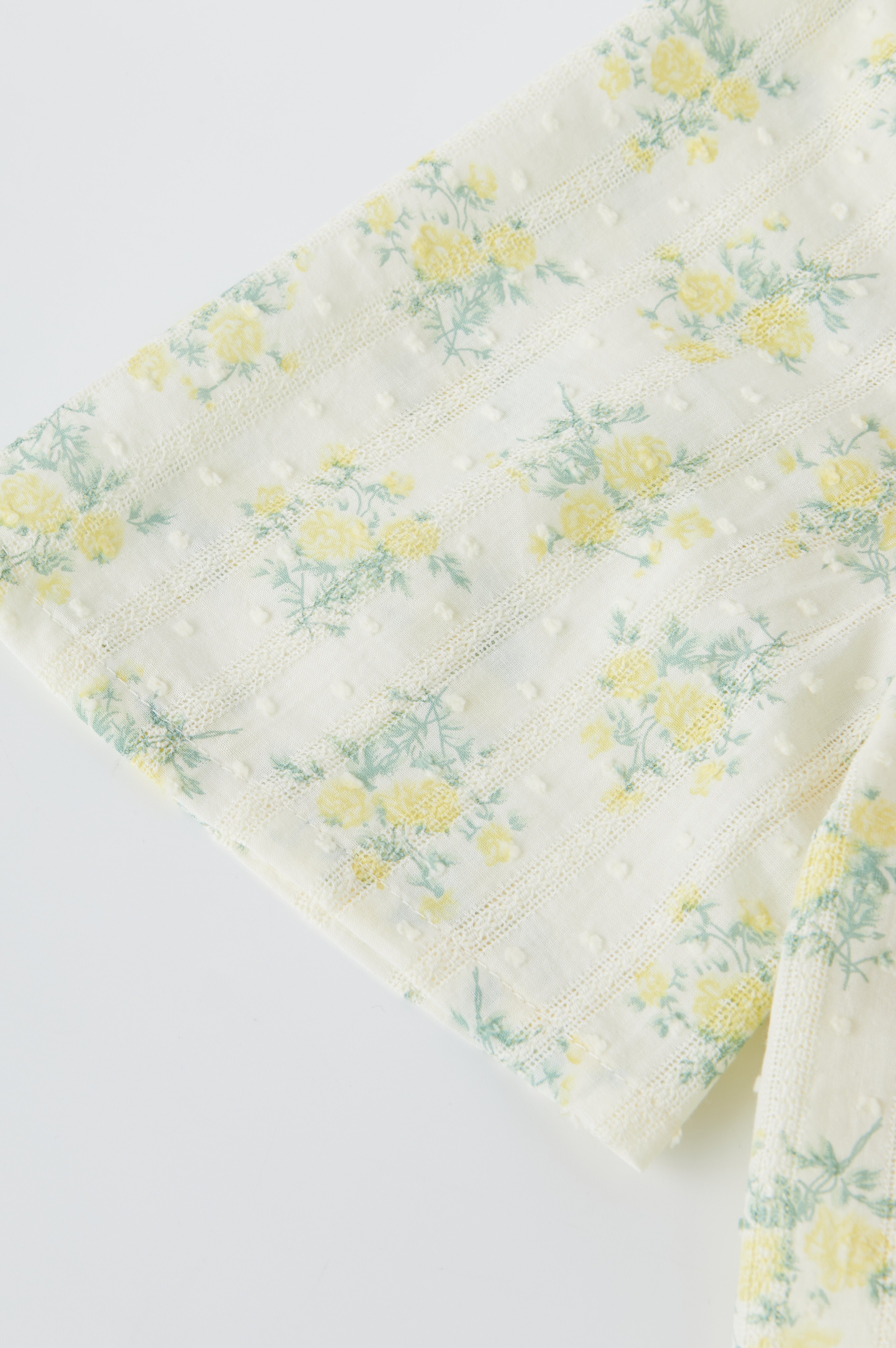 Lace Collar Floral Blouse EXA2981