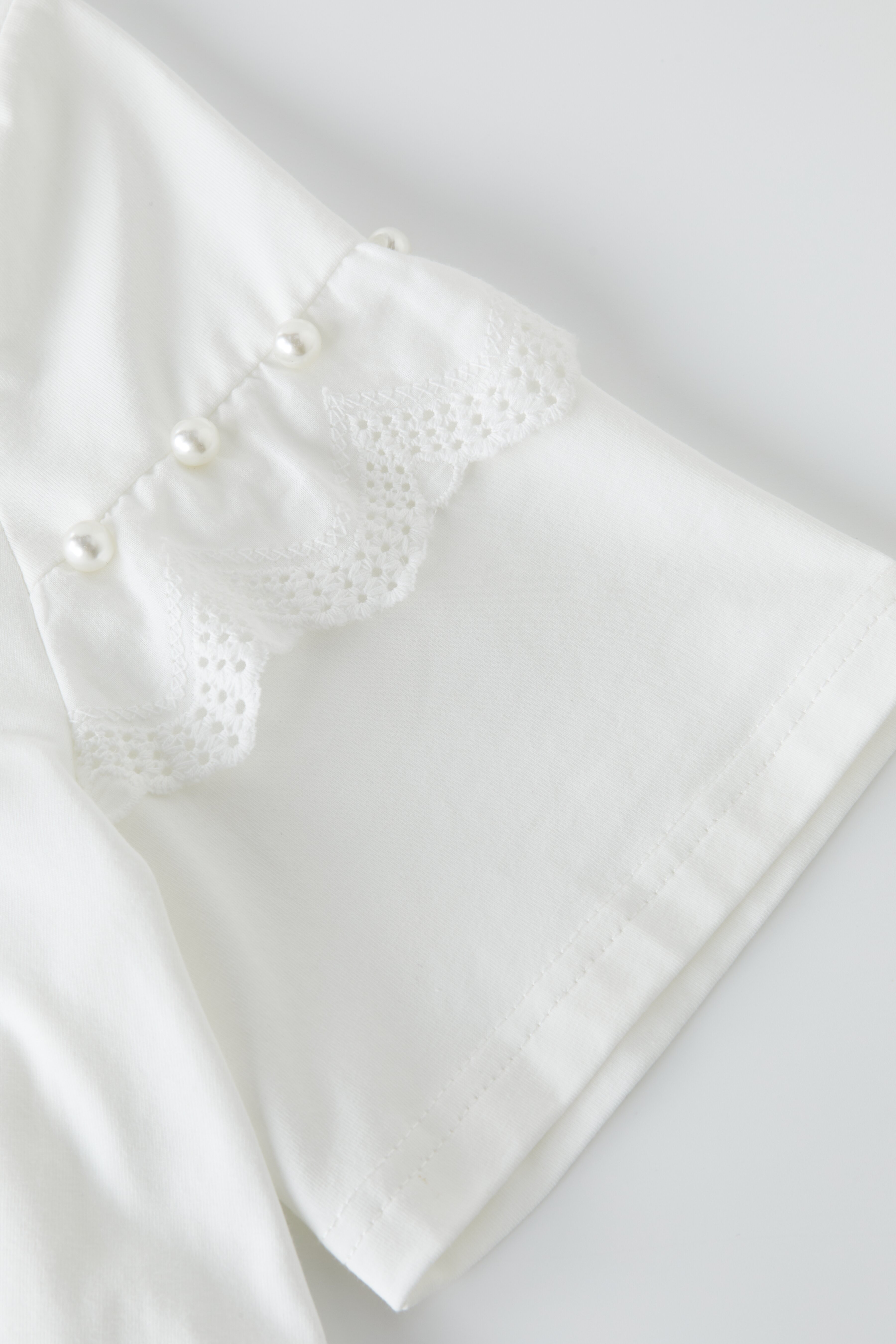 Ruffled Beaded T-Shirt DXZ1808