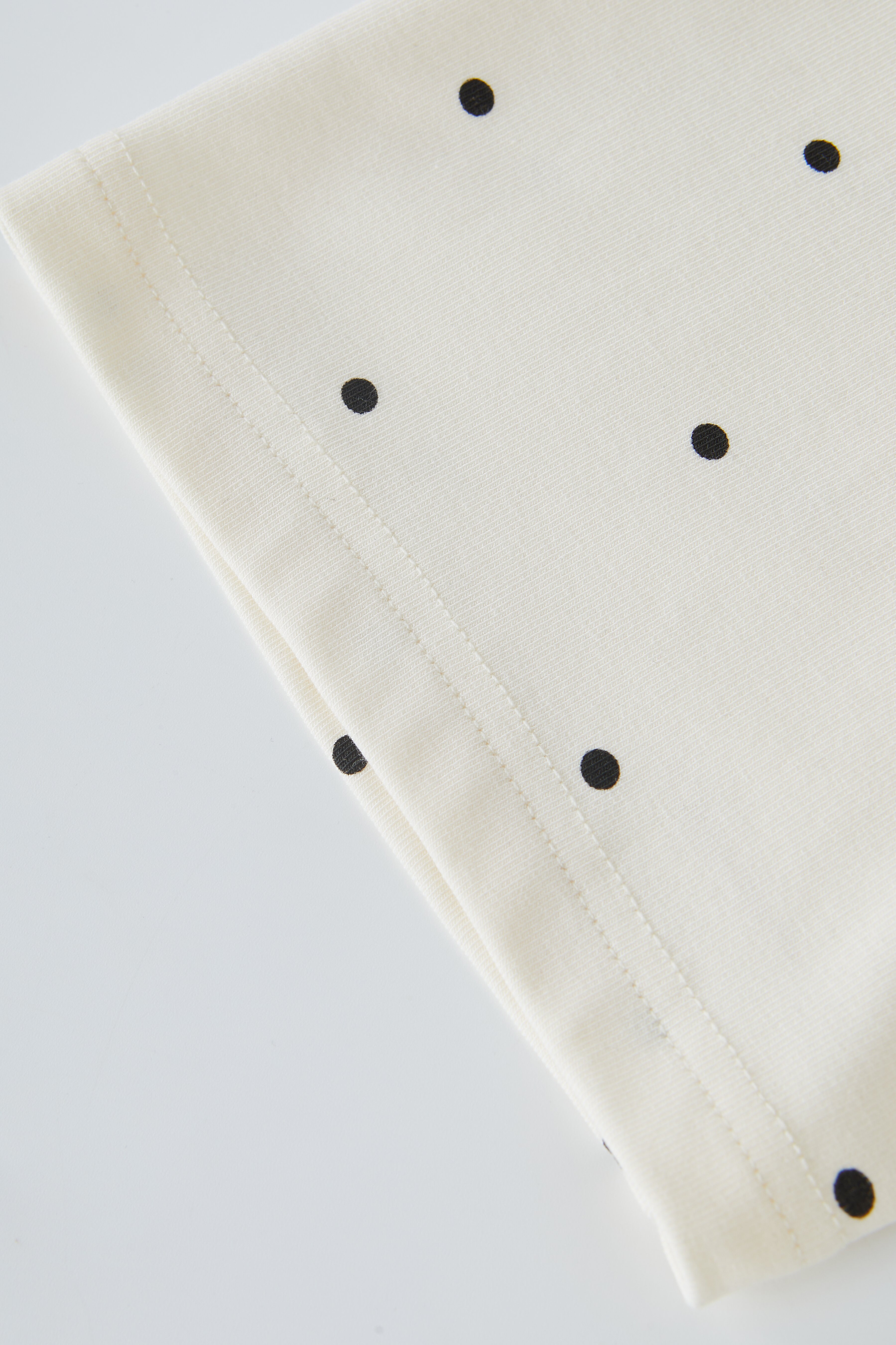 Polka Dot Carousel Print Top EXZ5050