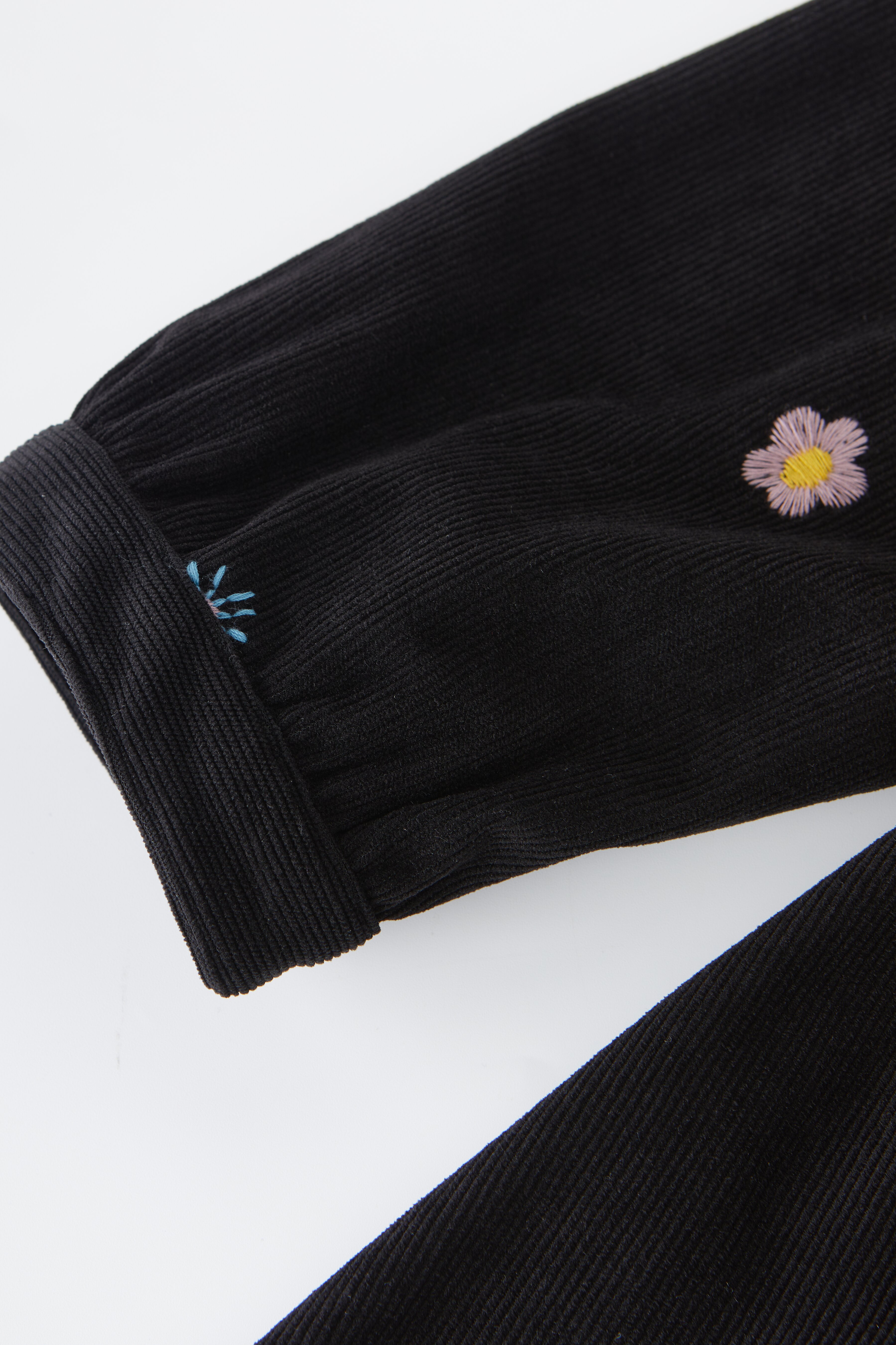 V-neck Slimming Embroidered Elegant Dress DDQ2186