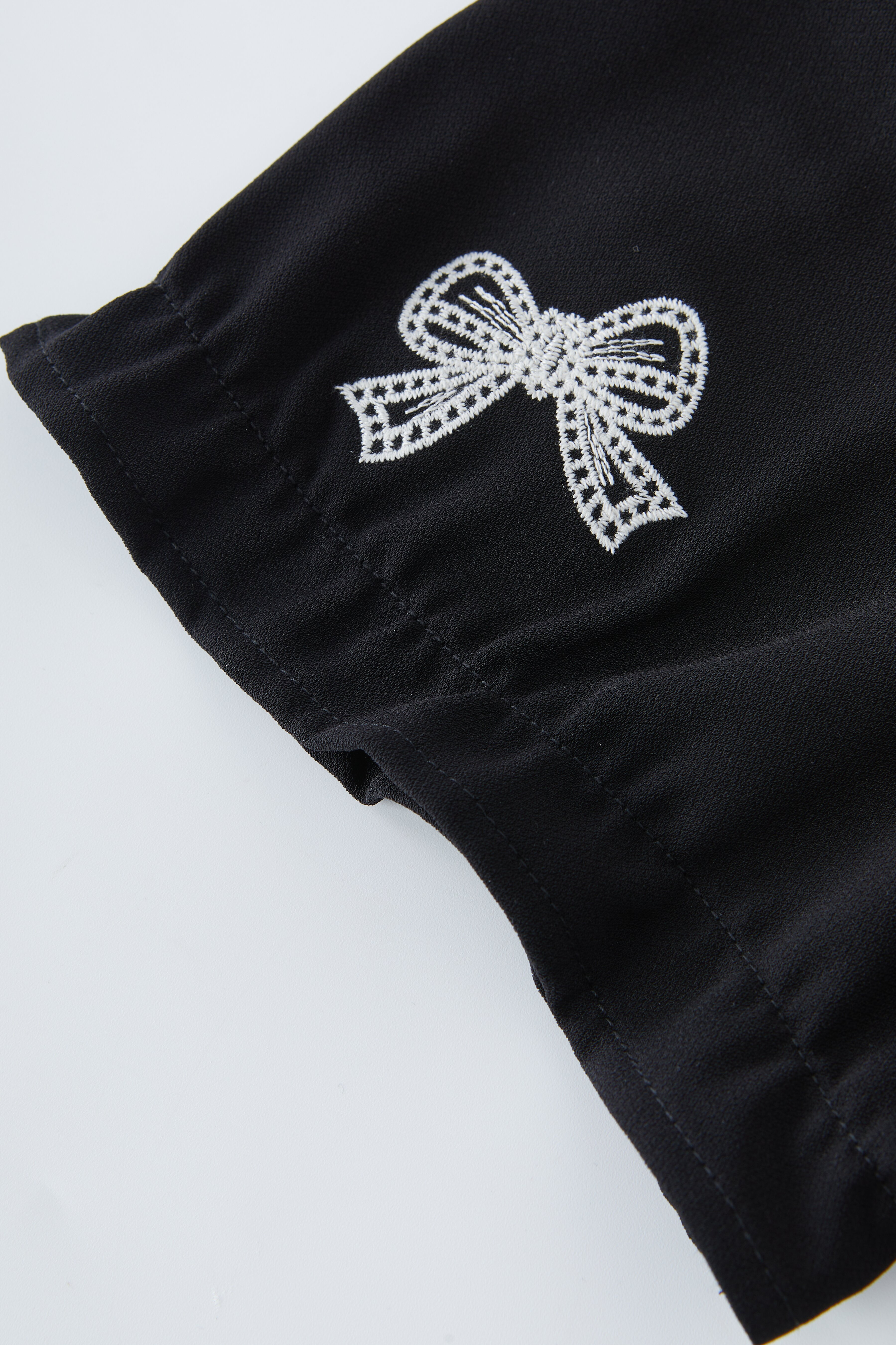 Contrast Color Doll Collar Embroidered Dress EXQ5387