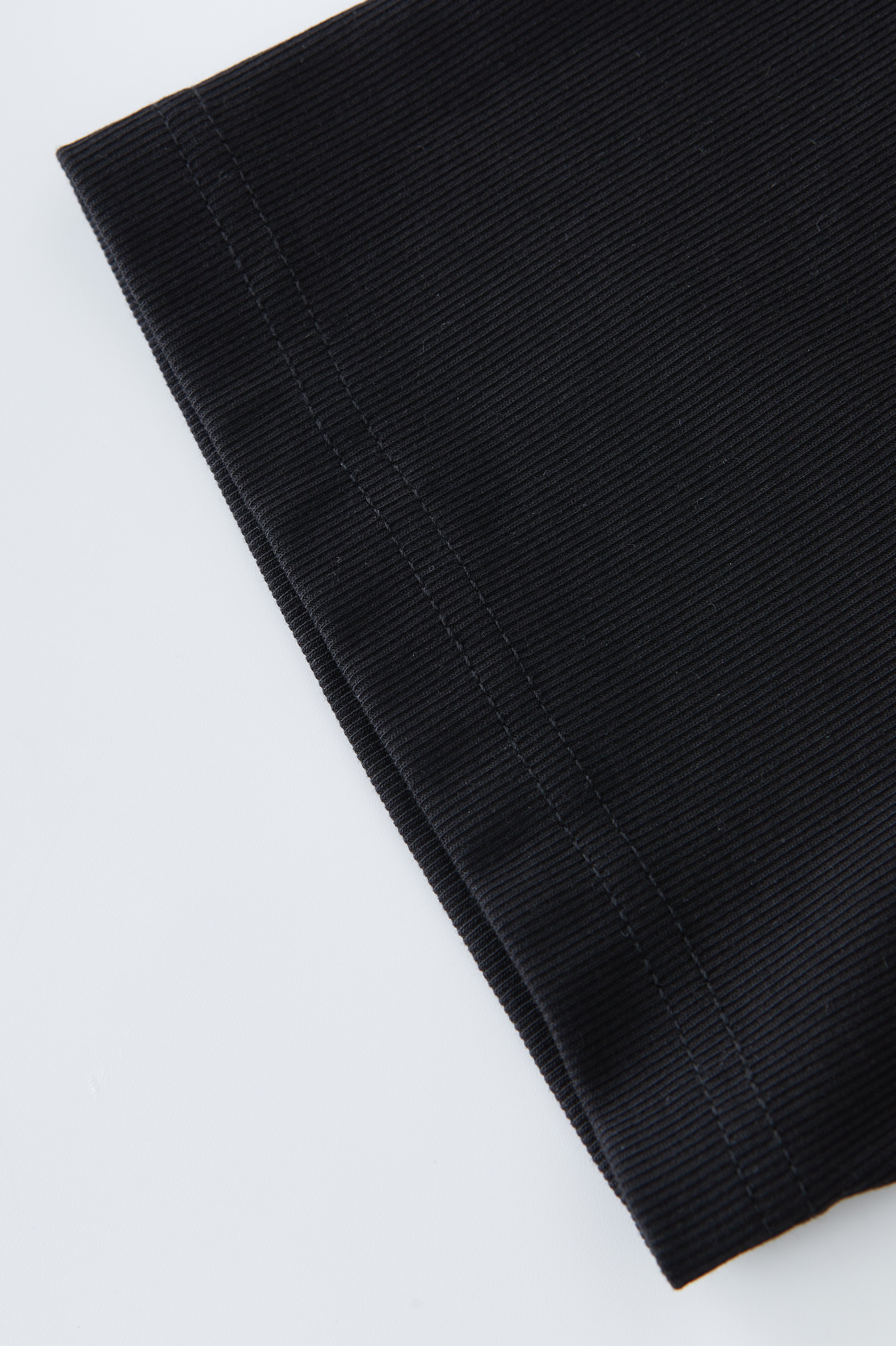 Spliced Three-Dimensional Flower Top EXZ5282