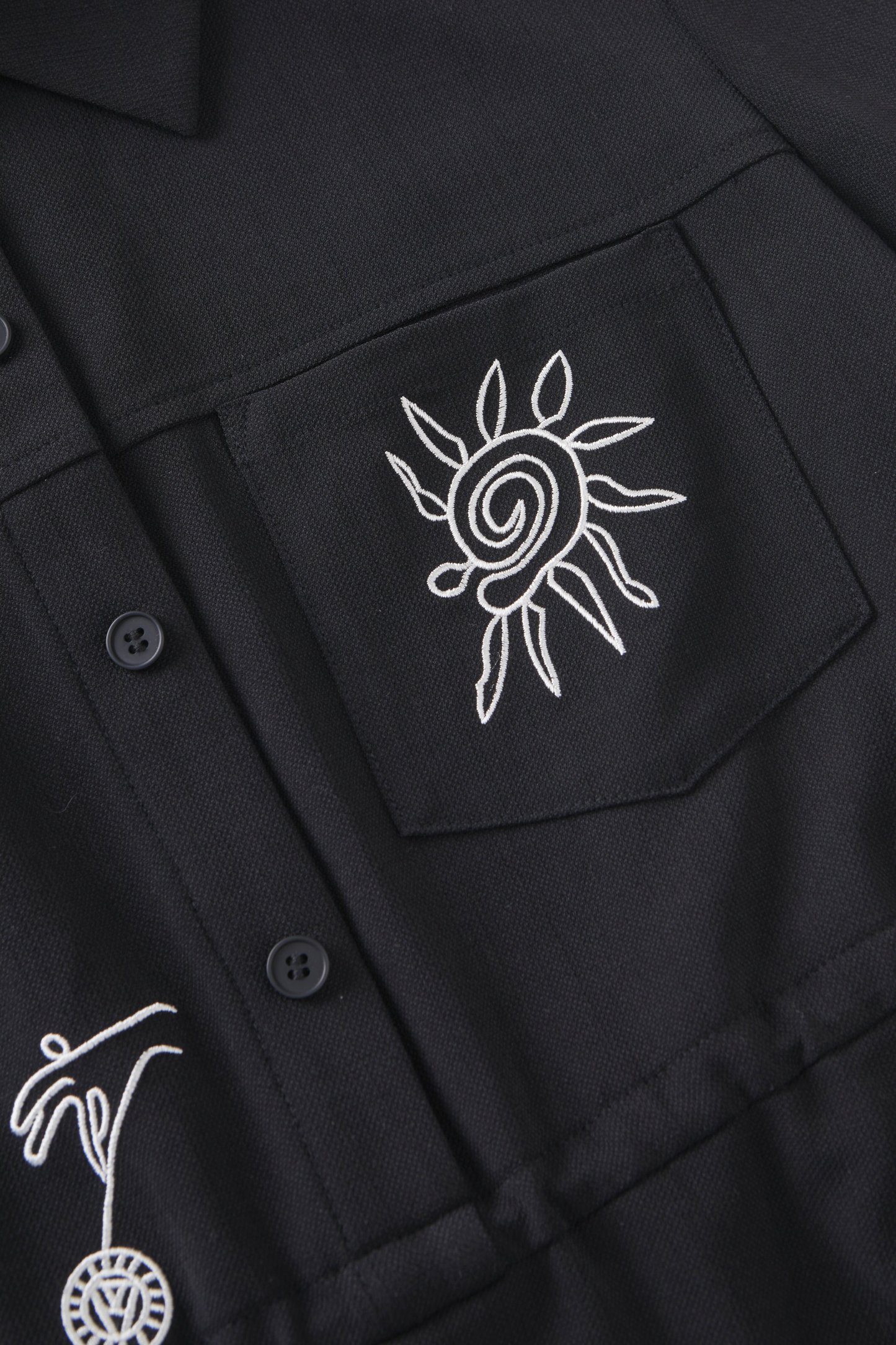 Collar sleeves rolled up, waist cinched, embroidered dress FXQ7075