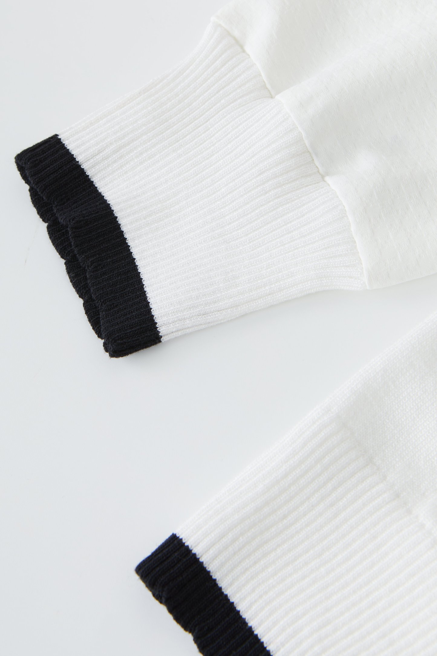 V-neck Knitted Sweater DCMY358