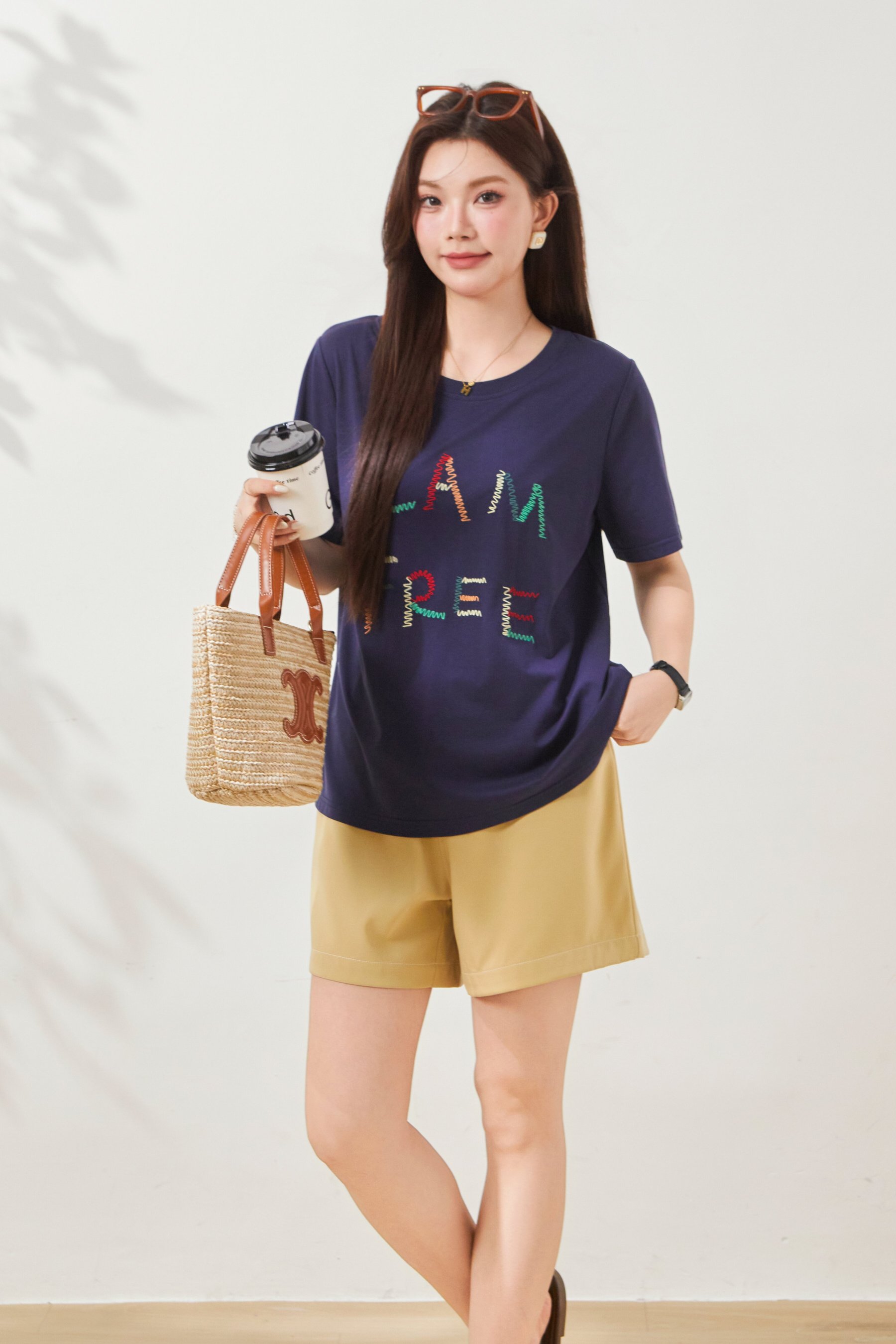 Colorful letter embroidered round neck T-shirt FXZ7090