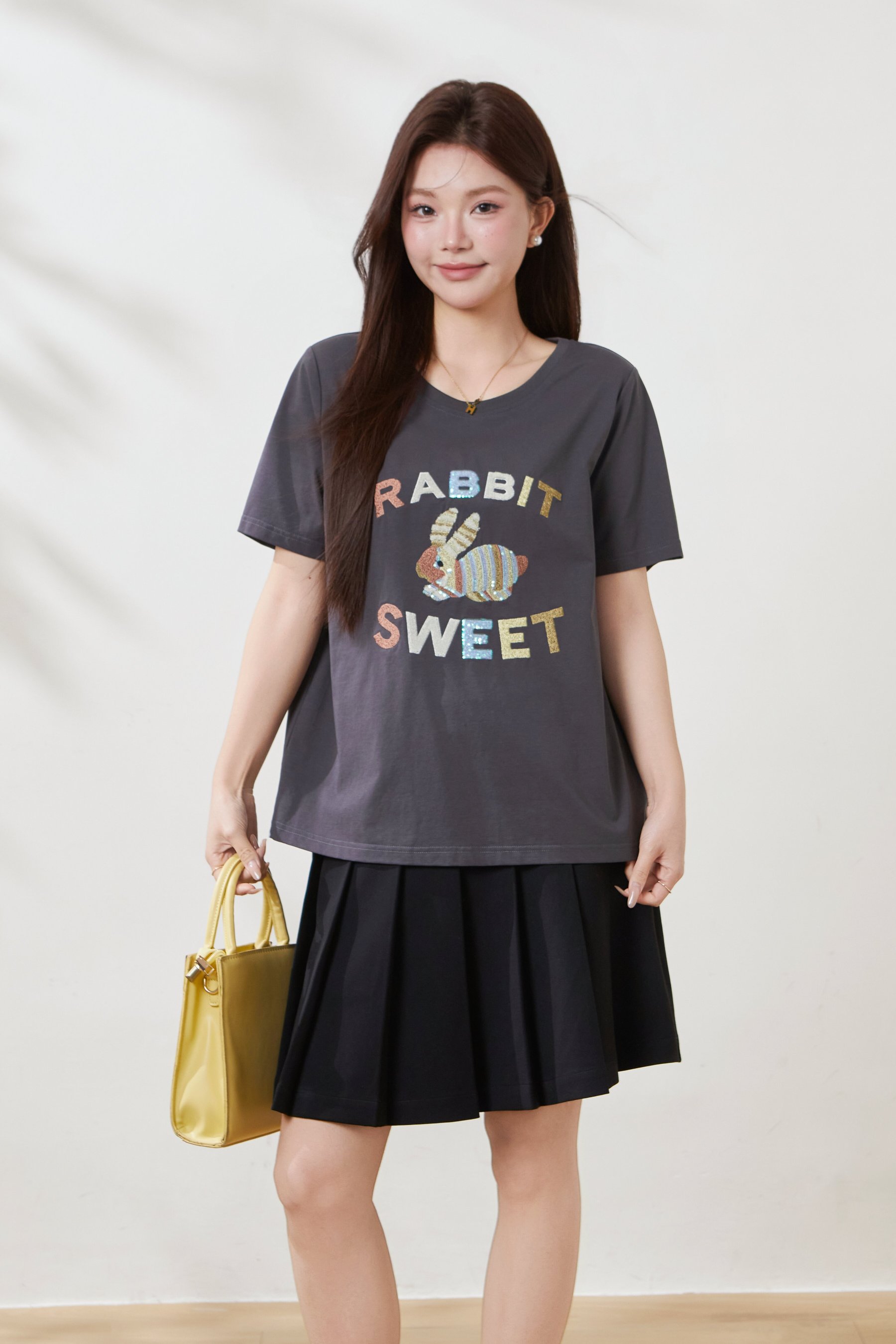 High-end three-dimensional fur embroidered knitted T-shirt FXZ7073