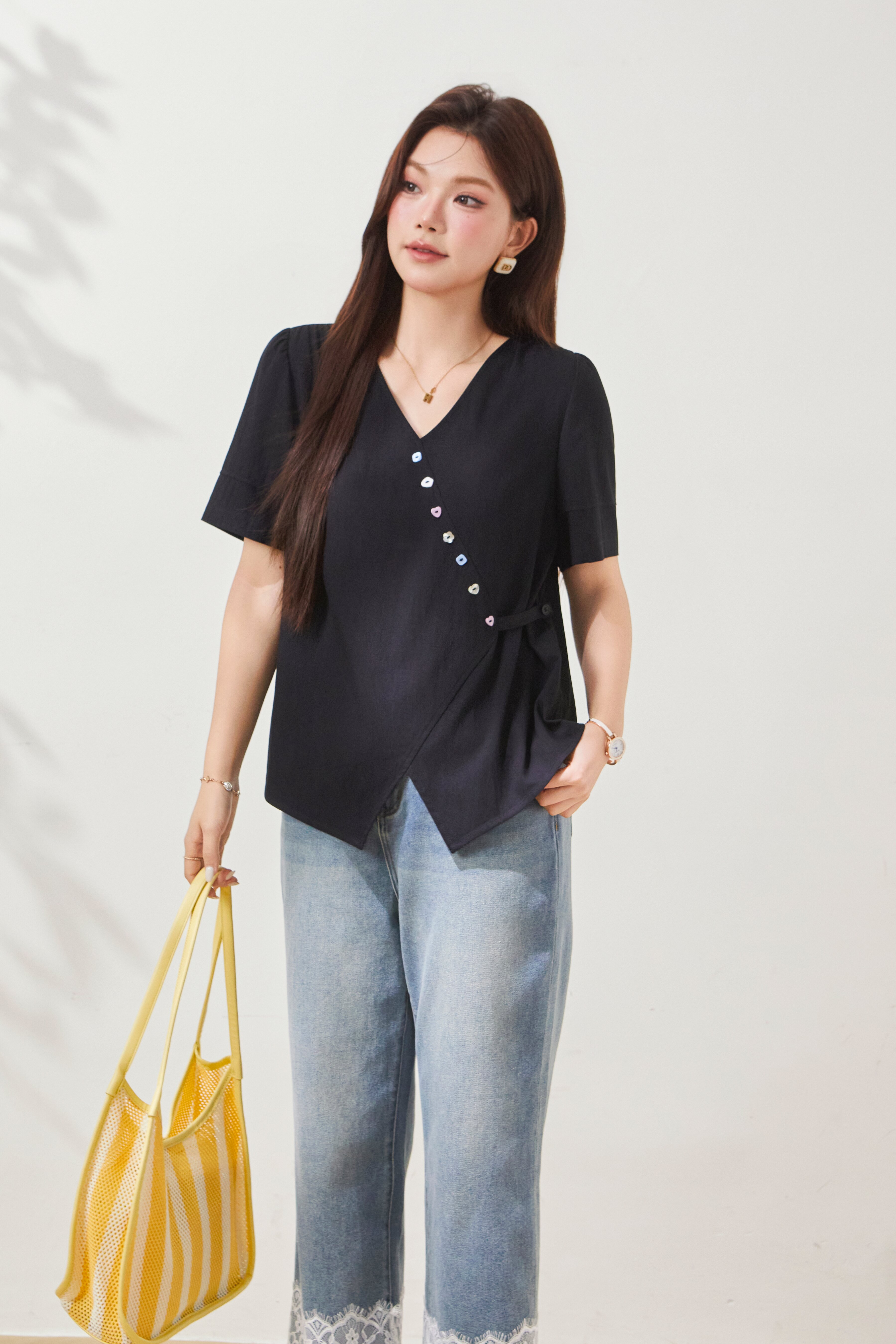 Tie-waist V-neck blouse FXA8008