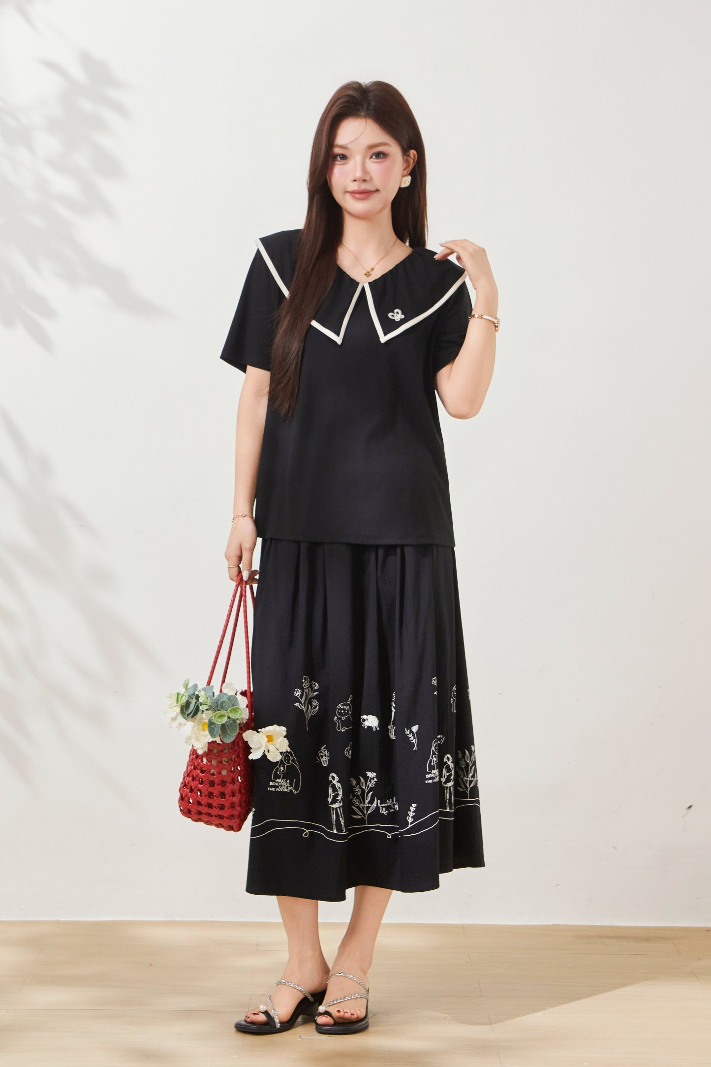 Doll Collar Embroidered Contrast Color Knit T-Shirt FXZ7055