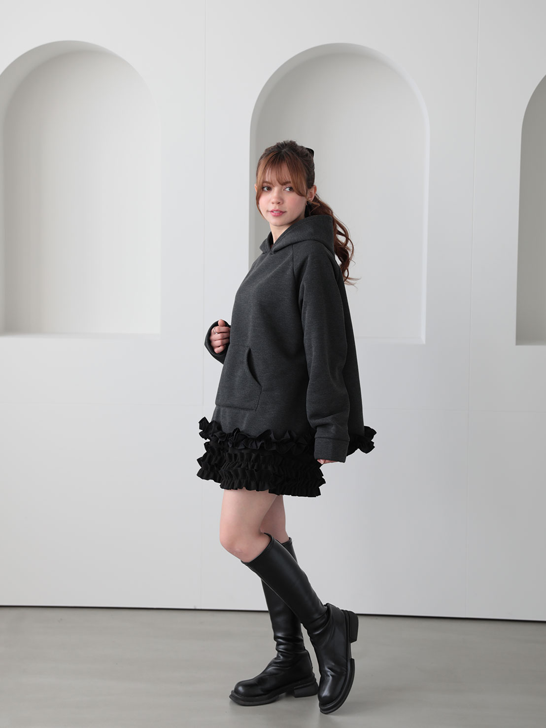 裾フリルオーバーフーディ(aj030)TH