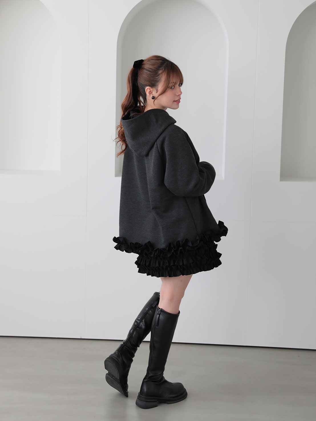 裾フリルオーバーフーディ(aj030)TH