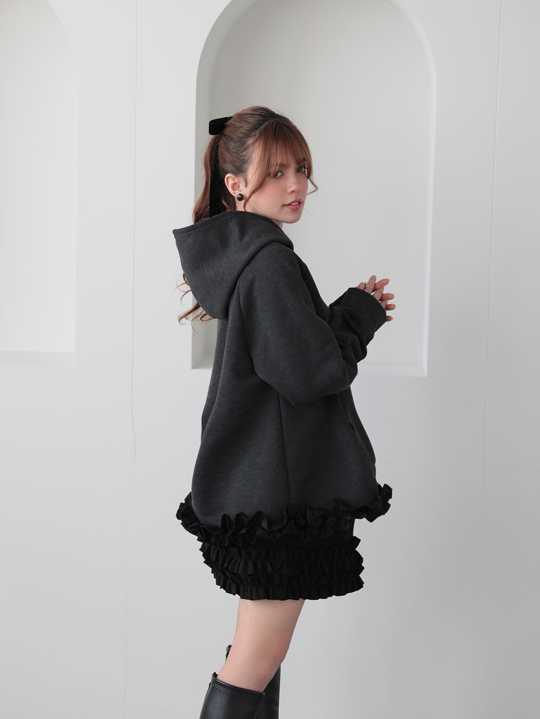 裾フリルオーバーフーディ(aj030)TH