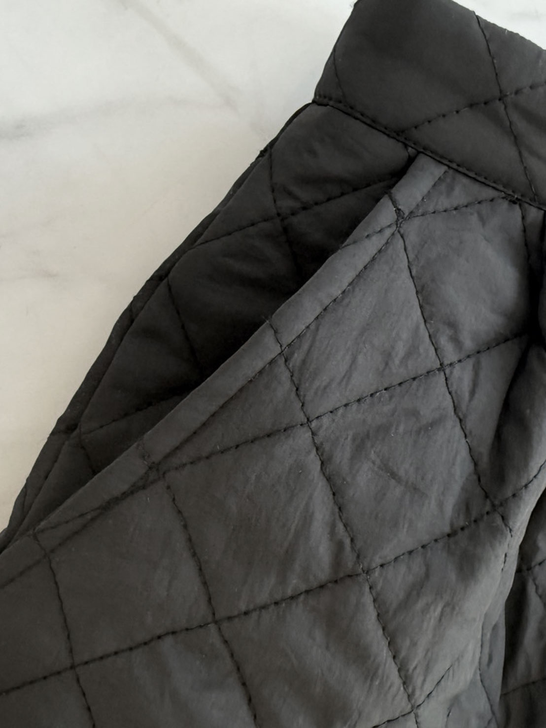 ふんわり形状記憶 美脚見せキルティングパンツ(aj028)