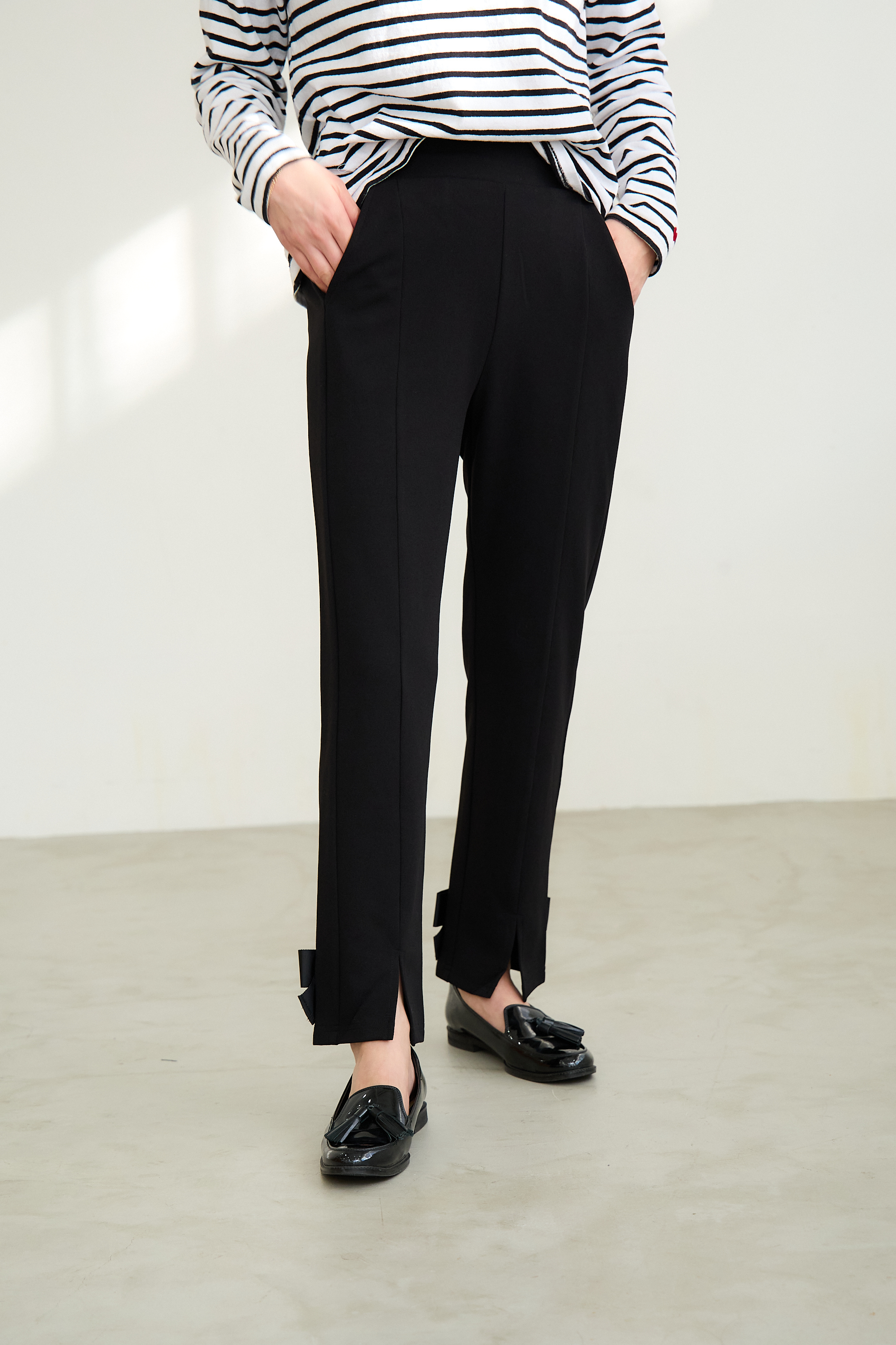 ［福袋B 対象商品］【(kbm566)スーパーストレッチ極楽＆超美脚パンツ/スリットあり】