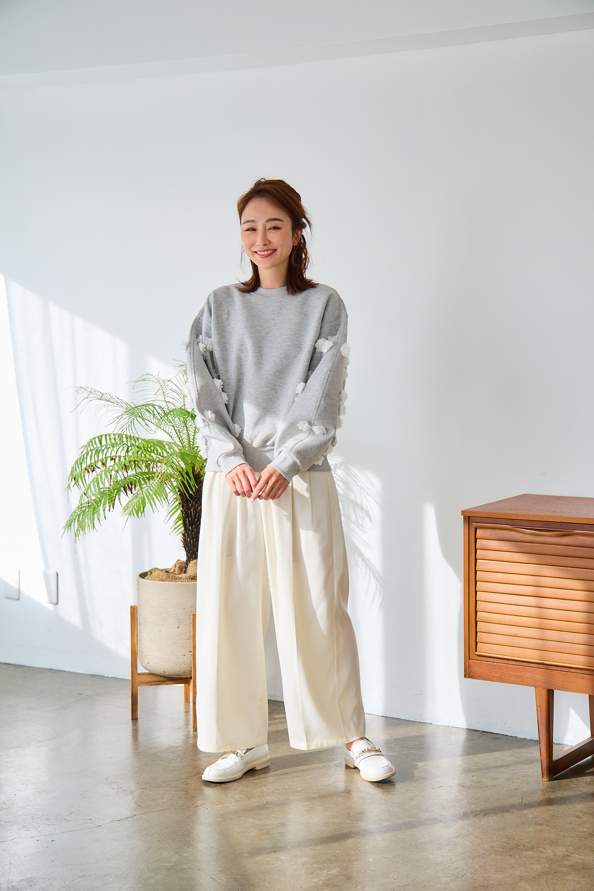 @m_i_mm_a×Myuコラボ【カーブスリーブプルオーバー(kbm599フラワー)】メール便OK