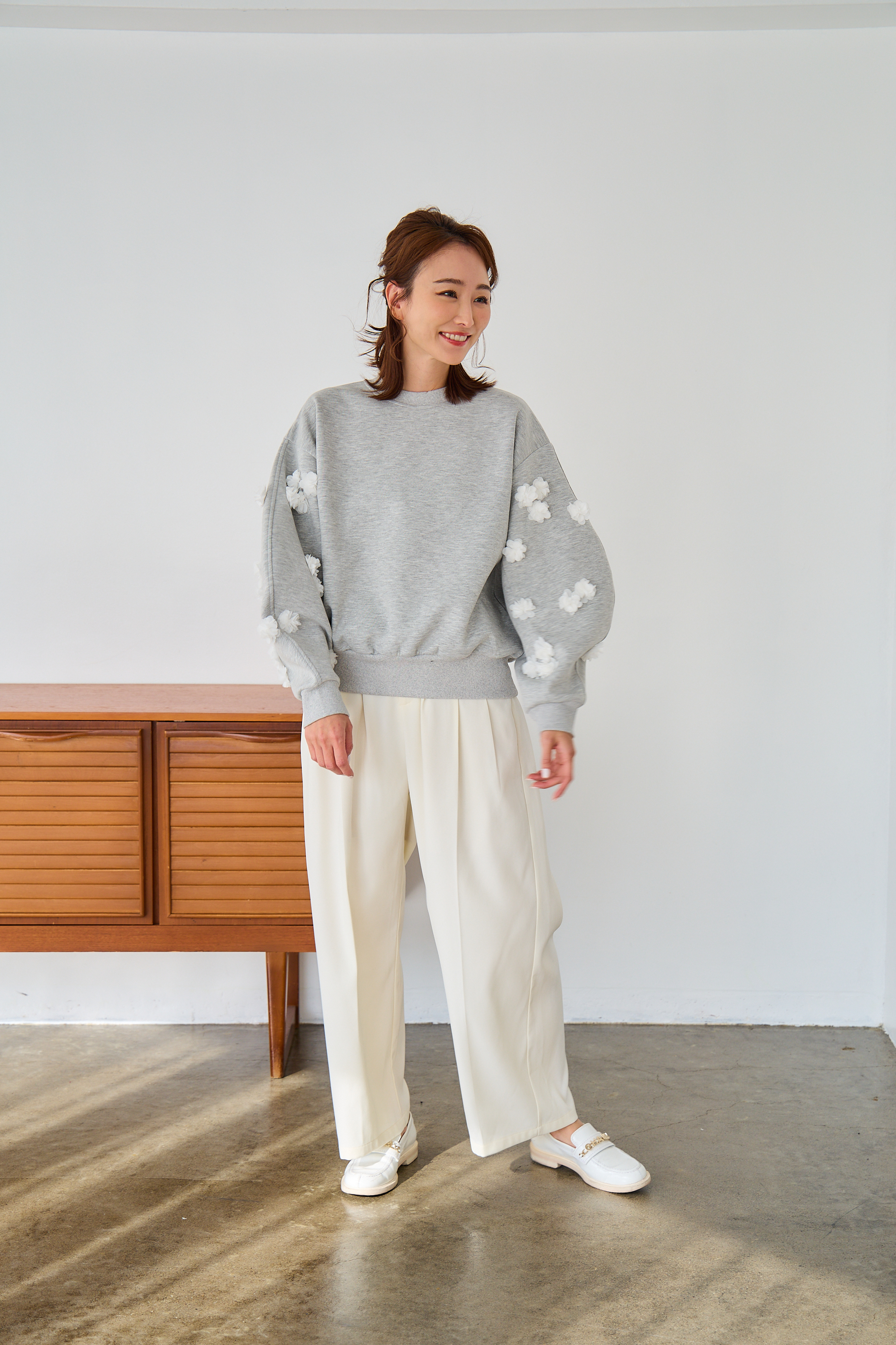 @m_i_mm_a×Myuコラボ【カーブスリーブプルオーバー(kbm599フラワー)】メール便OK