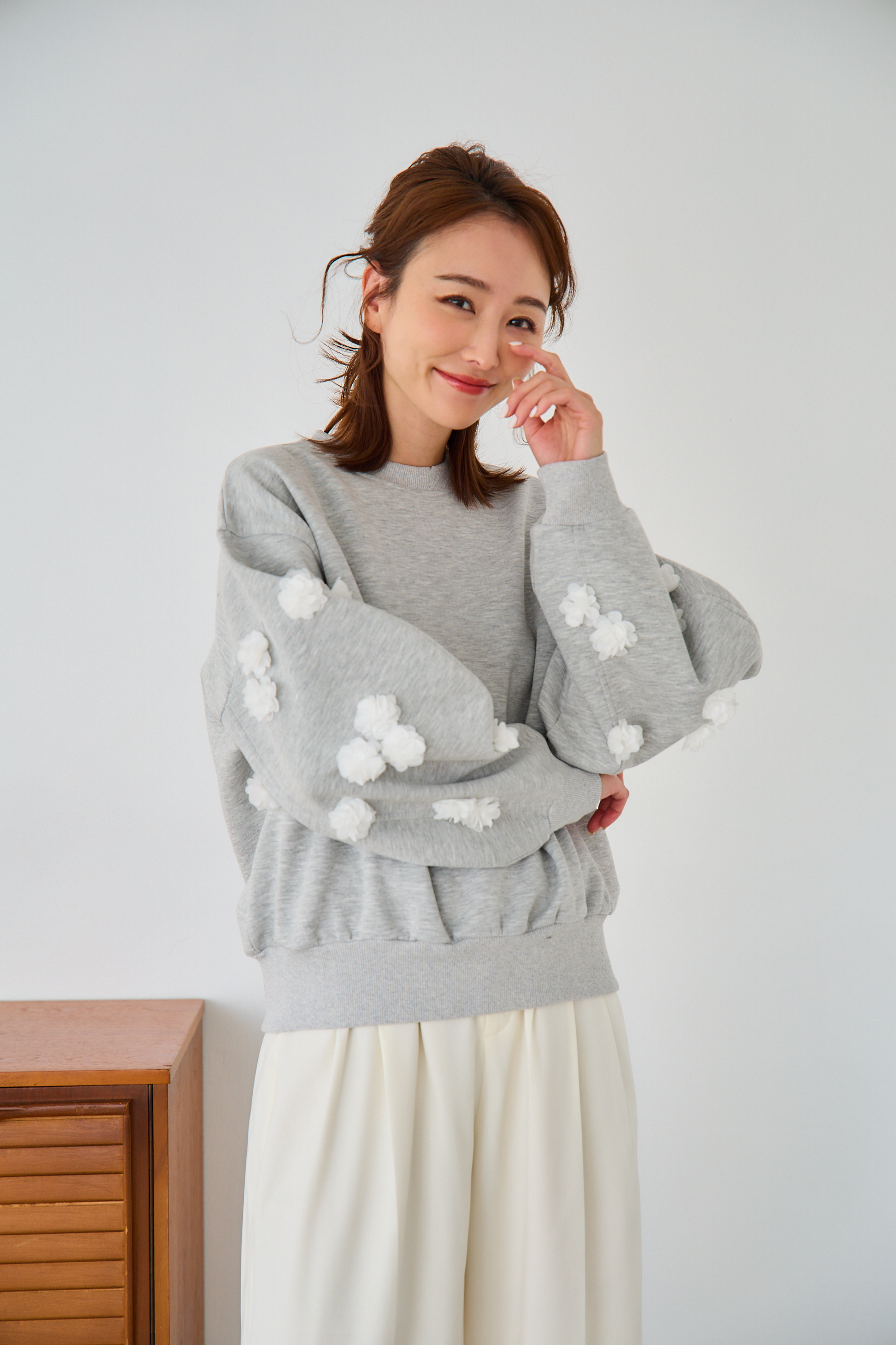 @m_i_mm_a×Myuコラボ【カーブスリーブプルオーバー(kbm599フラワー)】メール便OK