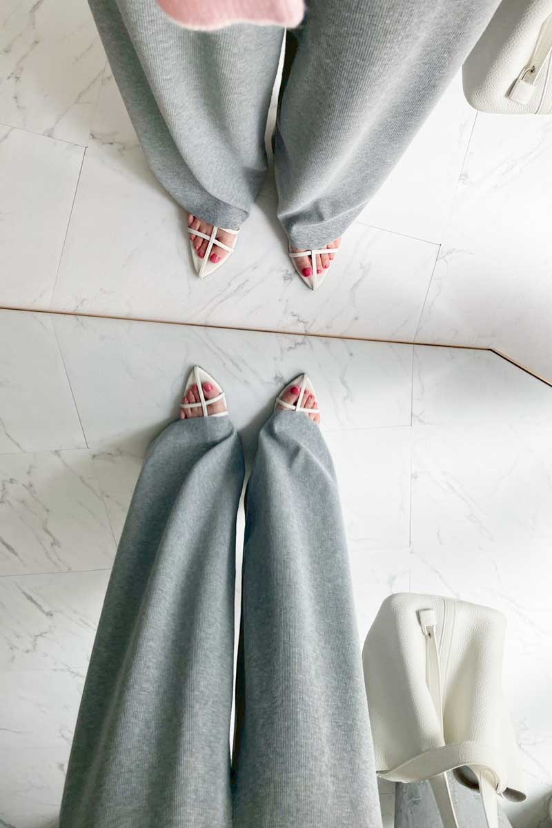 「ほどよく、ゆるっと」美シルエットが叶う。一度はいたら手放せない、楽ちん美脚パンツ。セルフカット可【ソフトリブ セミワイドパンツ】