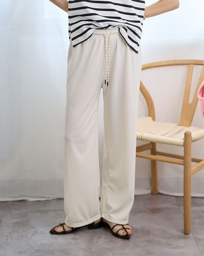 ブレイドロープさらっとセミワイドパンツ