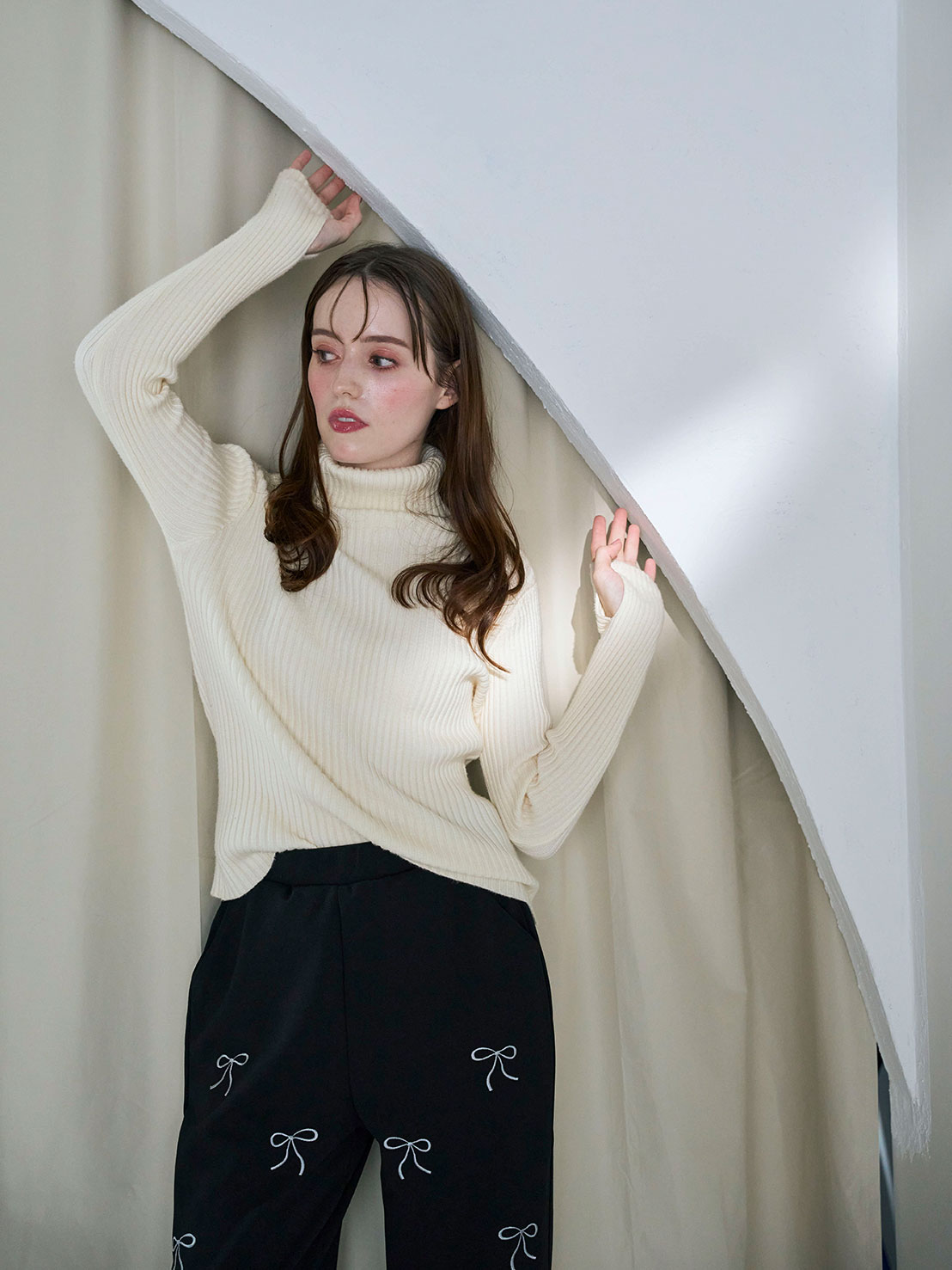 Ribbon セミワイドストレッチ美脚パンツ(sd8130)