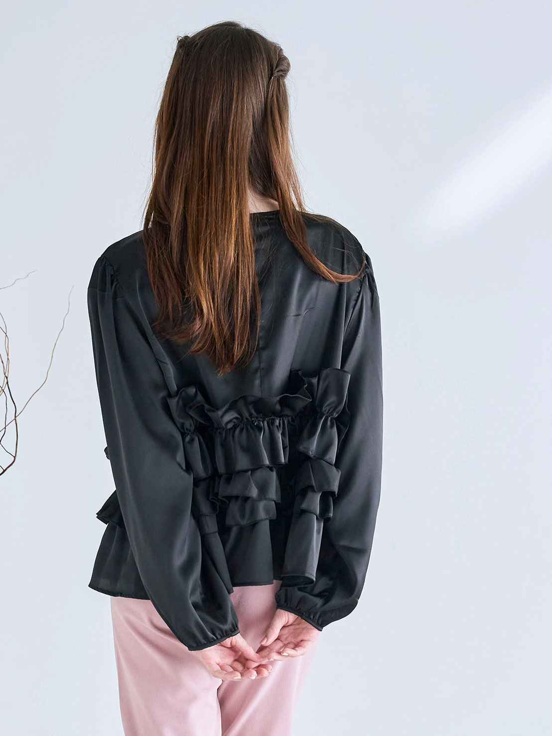 Flowerブーケサテンルーズブラウス(ma20-2509)